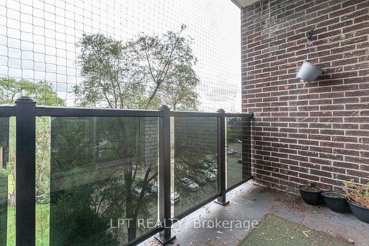 Photo 19 of Unit 504, 315 Dixon Road, Etobicoke, Kingsview Village-The Westway — HOMEH