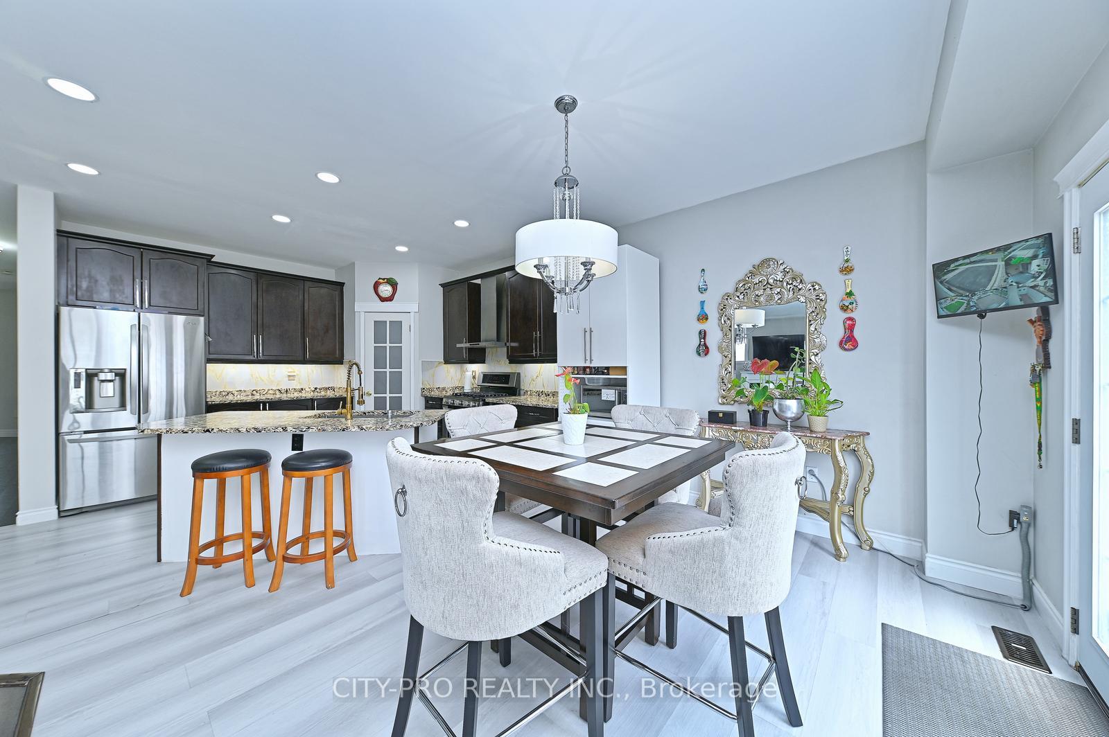 Photo 17 of 1178 Salmers Drive, Oshawa, Taunton — HOMEH