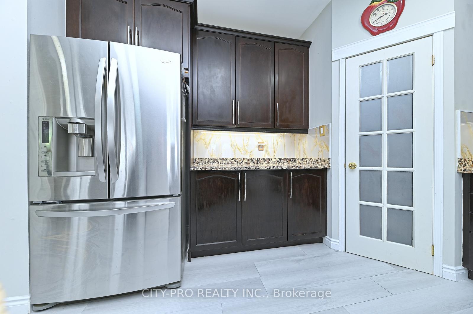 Photo 20 of 1178 Salmers Drive, Oshawa, Taunton — HOMEH