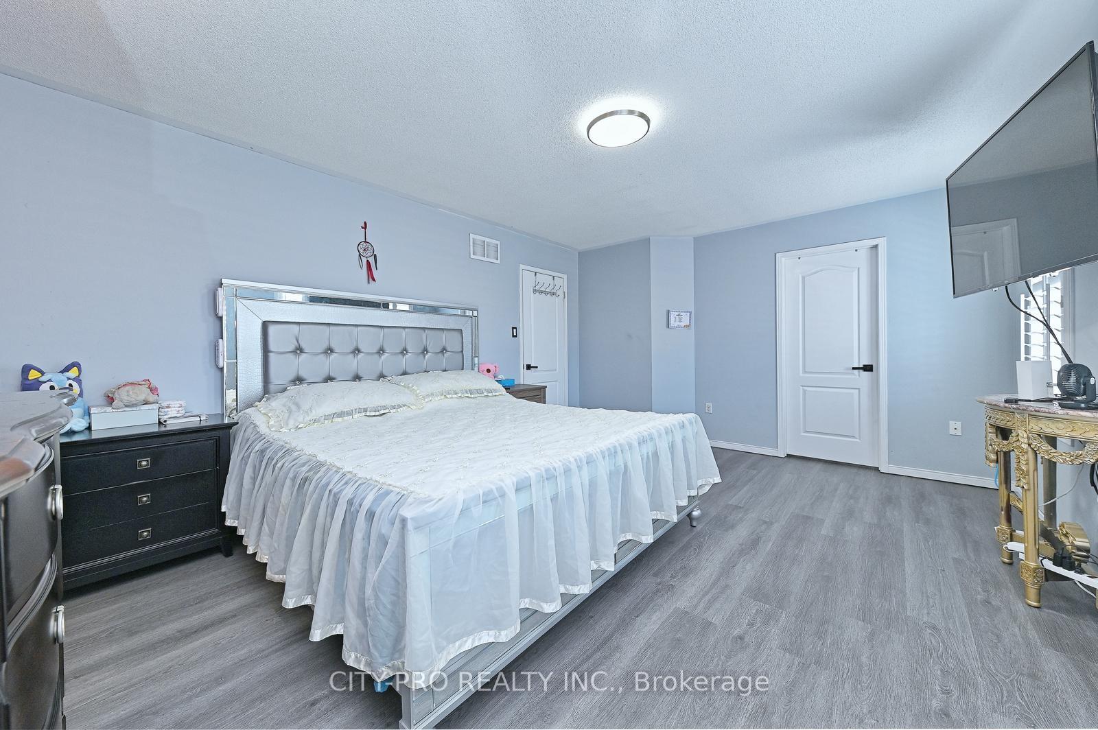 Photo 26 of 1178 Salmers Drive, Oshawa, Taunton — HOMEH