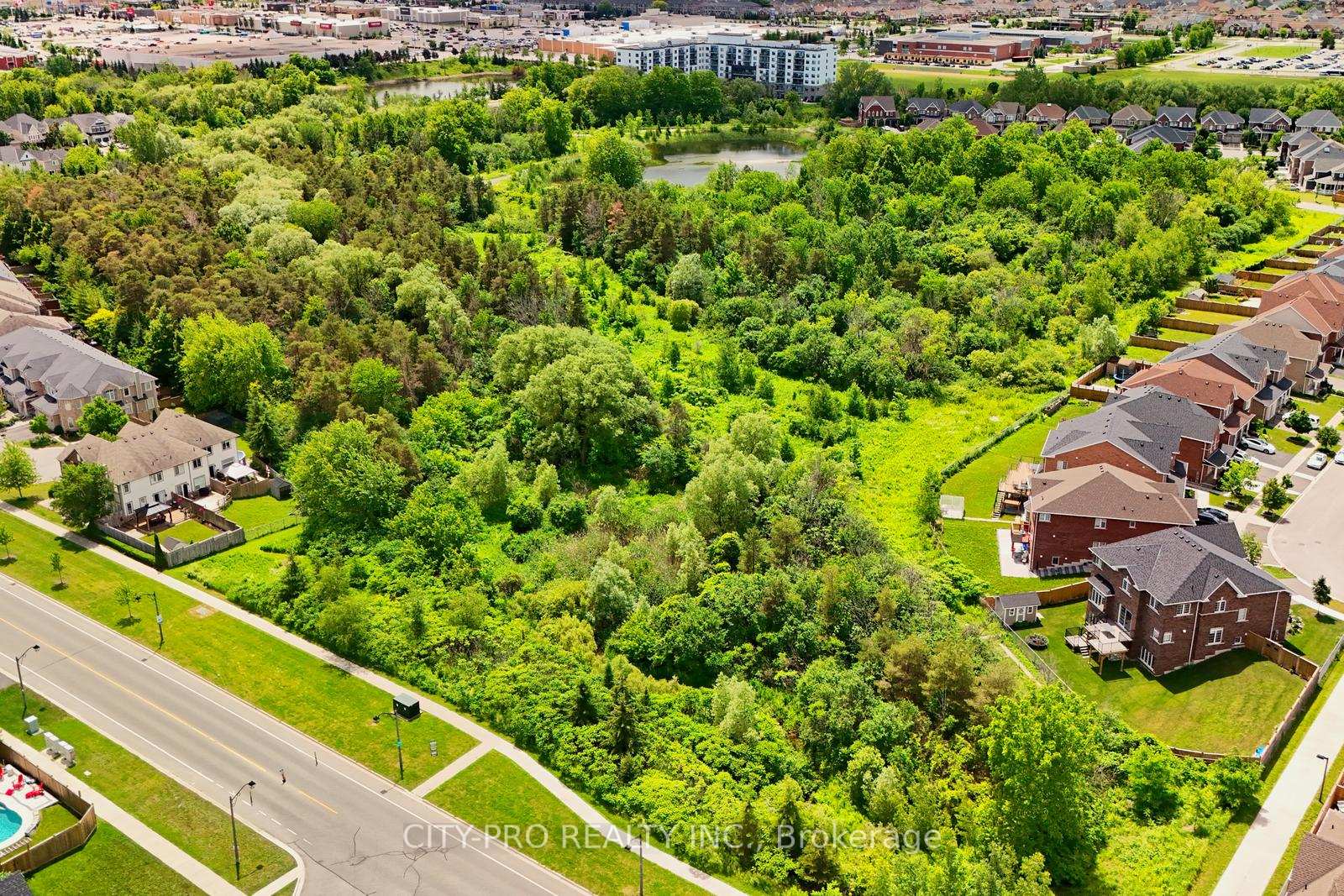 Photo 48 of 1178 Salmers Drive, Oshawa, Taunton — HOMEH