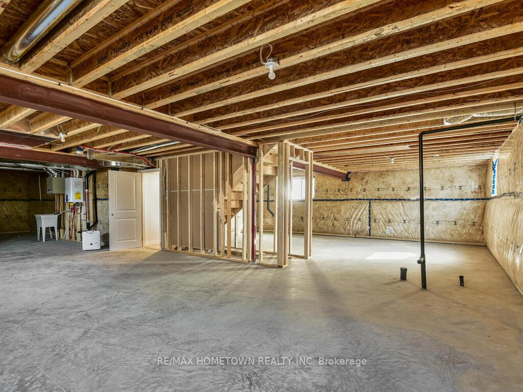 Photo 30 of 250 Adley Drive, Brockville, Brockville — HOMEH