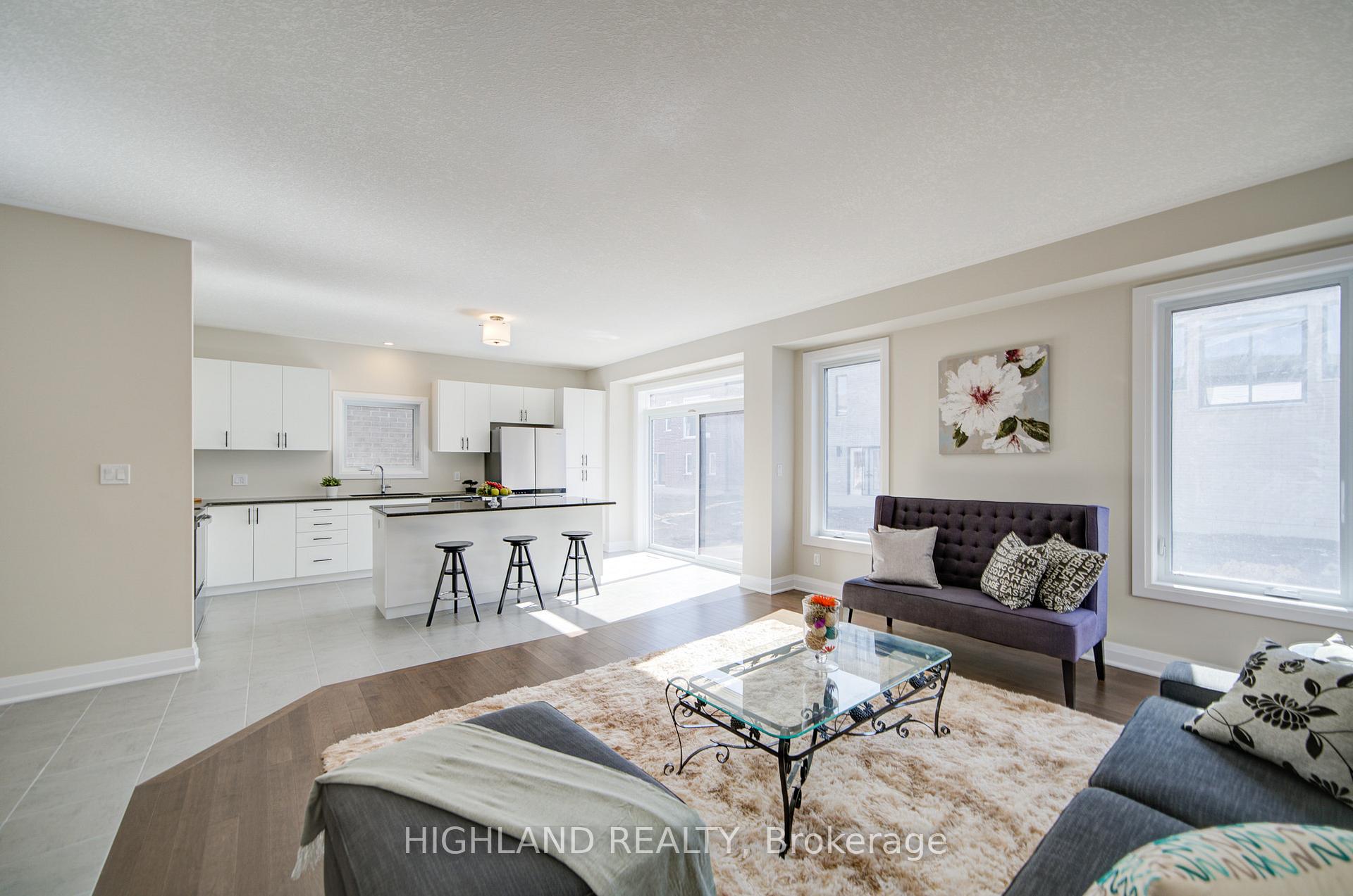 Photo 6 of 565 Balsam Popar Street, Waterloo, Beechwood/University — HOMEH