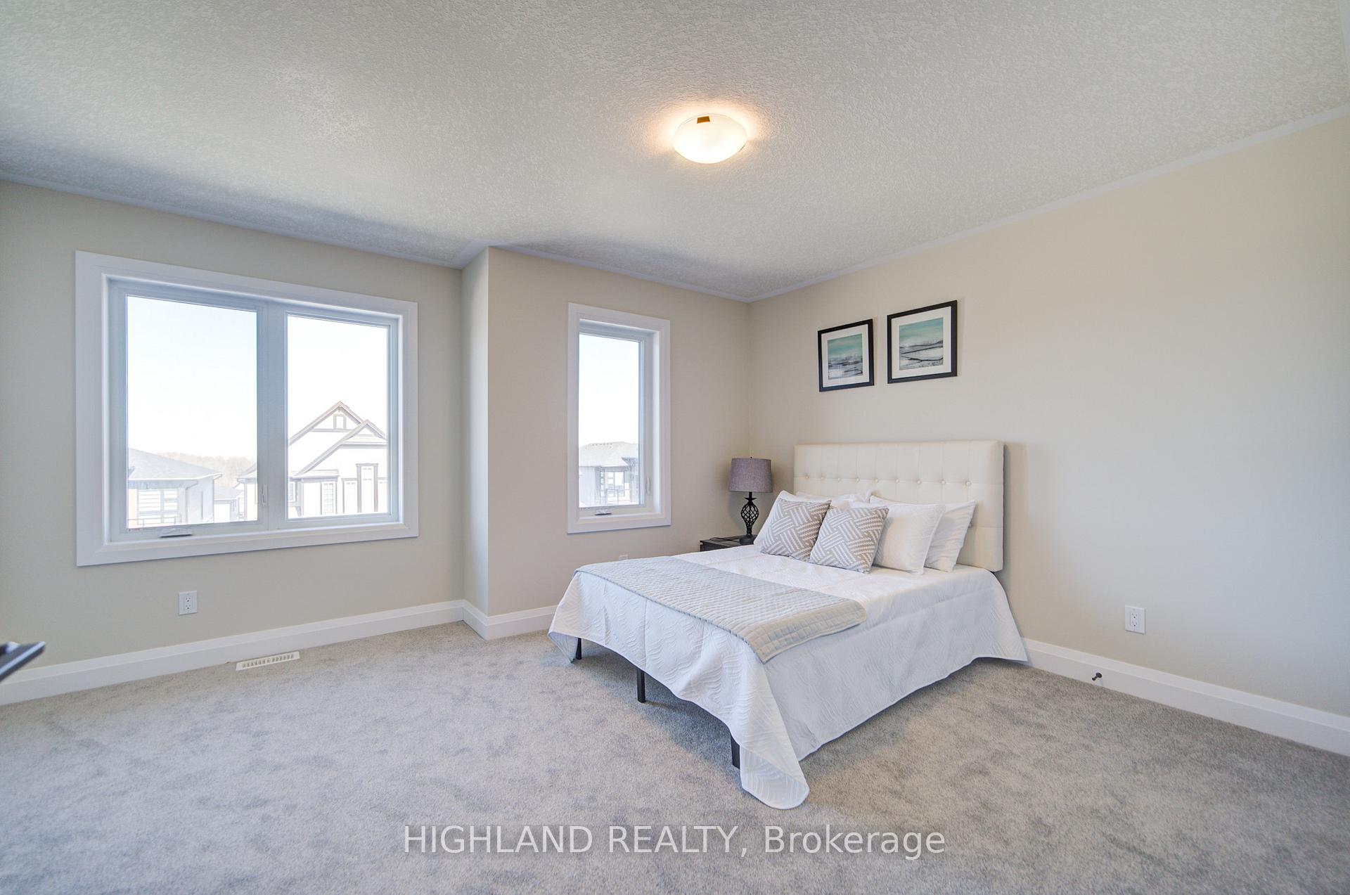 Photo 14 of 565 Balsam Popar Street, Waterloo, Beechwood/University — HOMEH