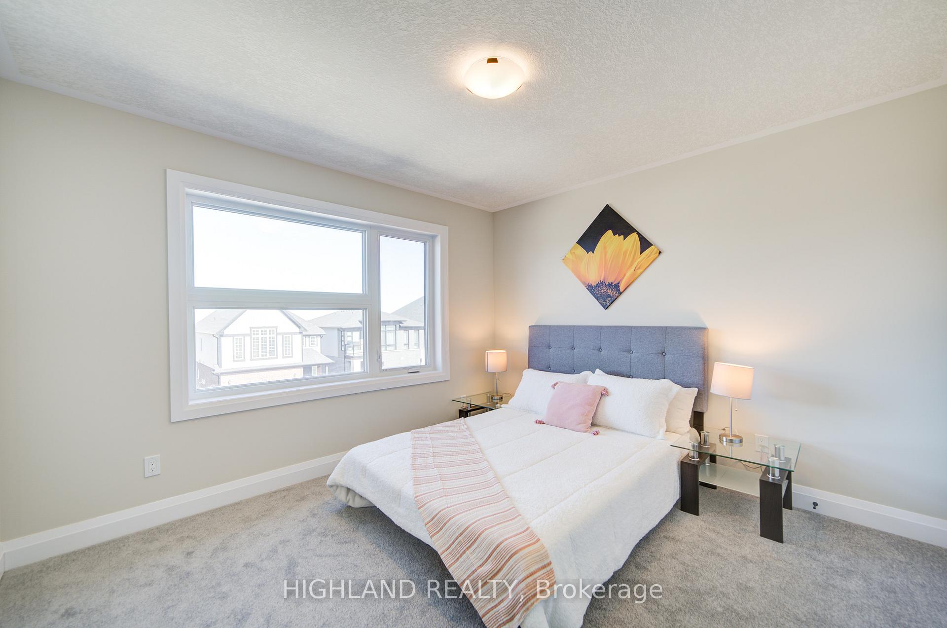 Photo 23 of 565 Balsam Popar Street, Waterloo, Beechwood/University — HOMEH