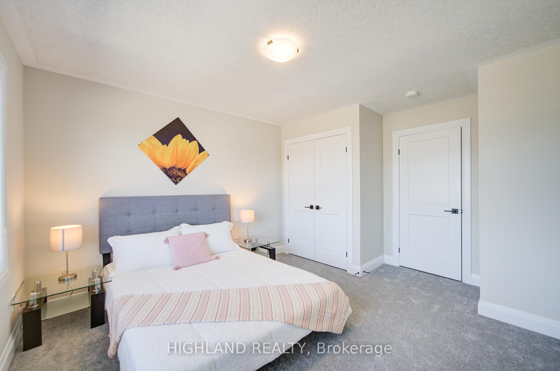 Photo 24 of 565 Balsam Popar Street, Waterloo, Beechwood/University — HOMEH