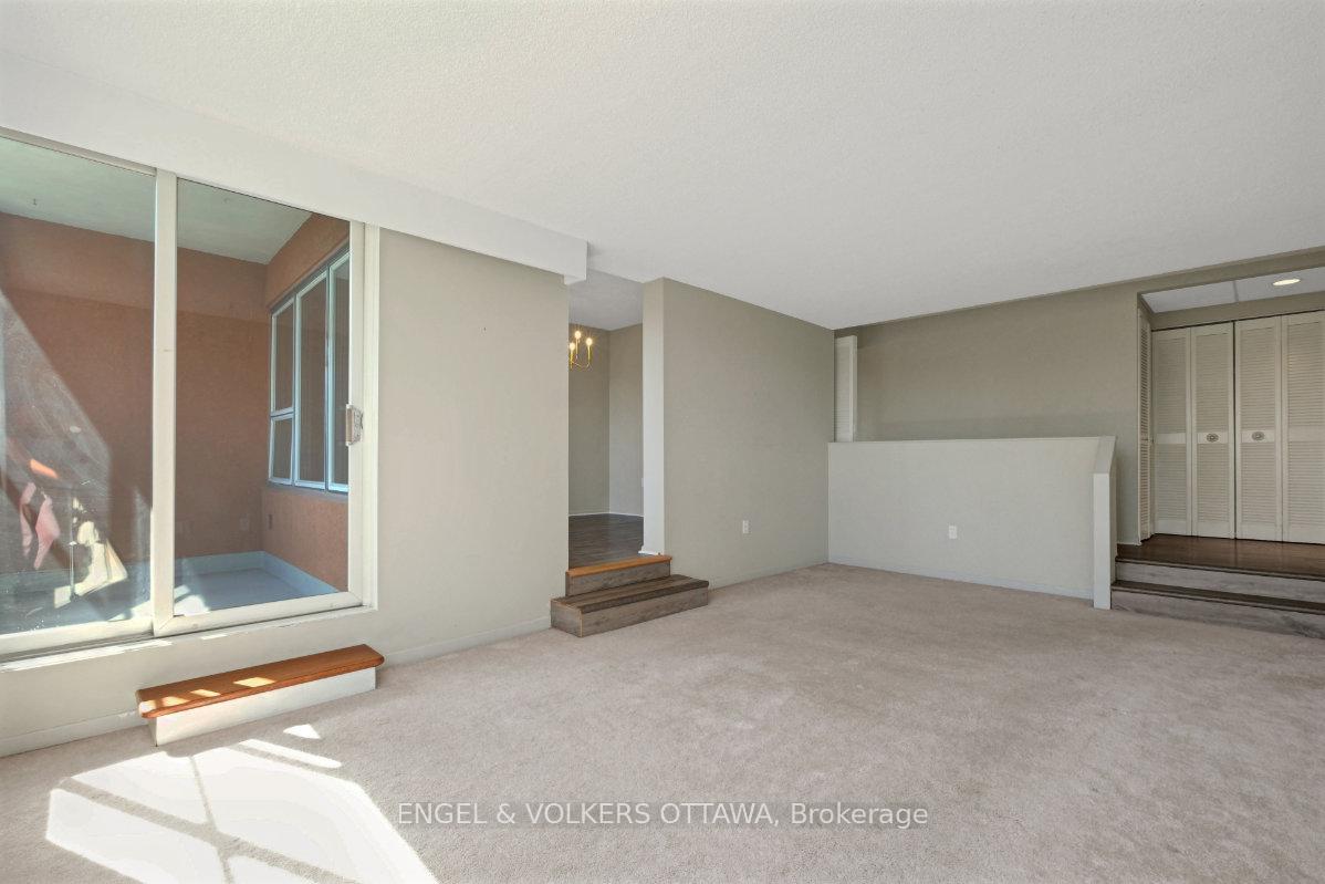 Photo 7 of Unit 5, 373 Laurier Avenue E, Ottawa, Sandy Hill — HOMEH
