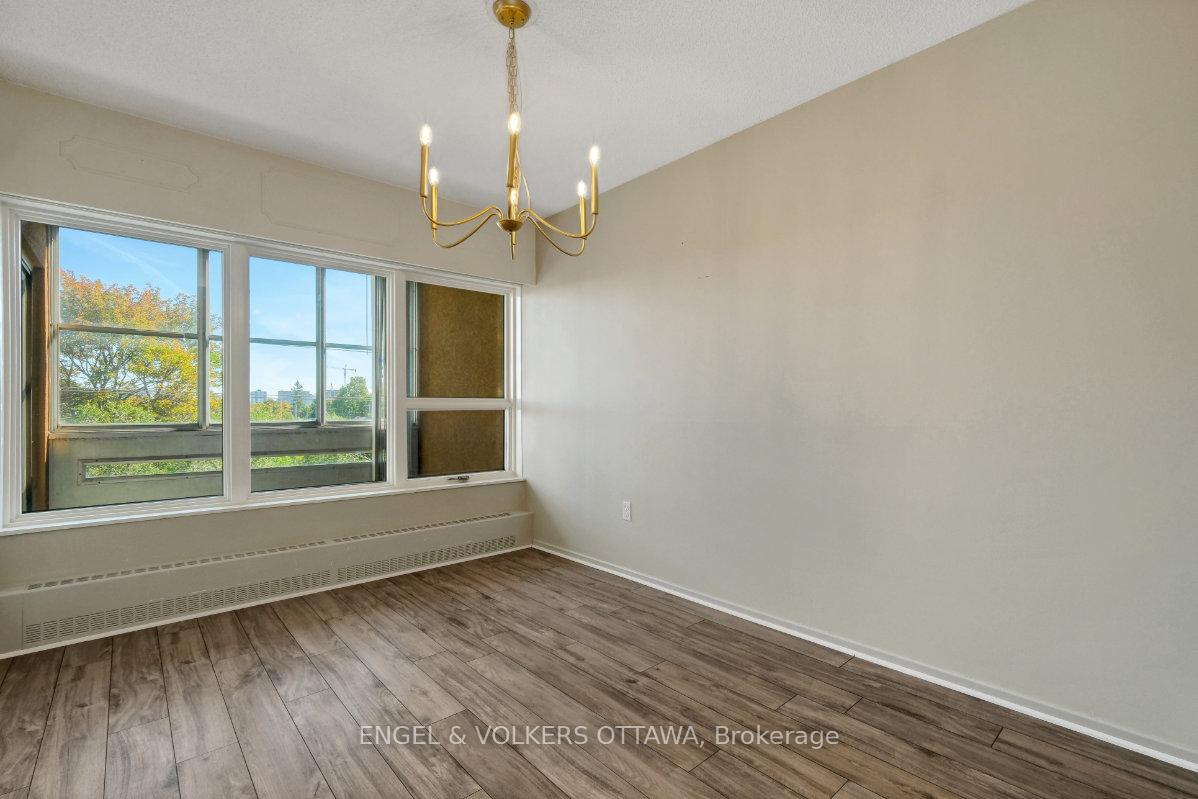 Photo 9 of Unit 5, 373 Laurier Avenue E, Ottawa, Sandy Hill — HOMEH