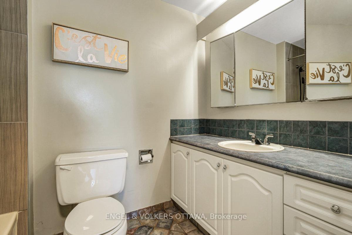 Photo 24 of Unit 5, 373 Laurier Avenue E, Ottawa, Sandy Hill — HOMEH