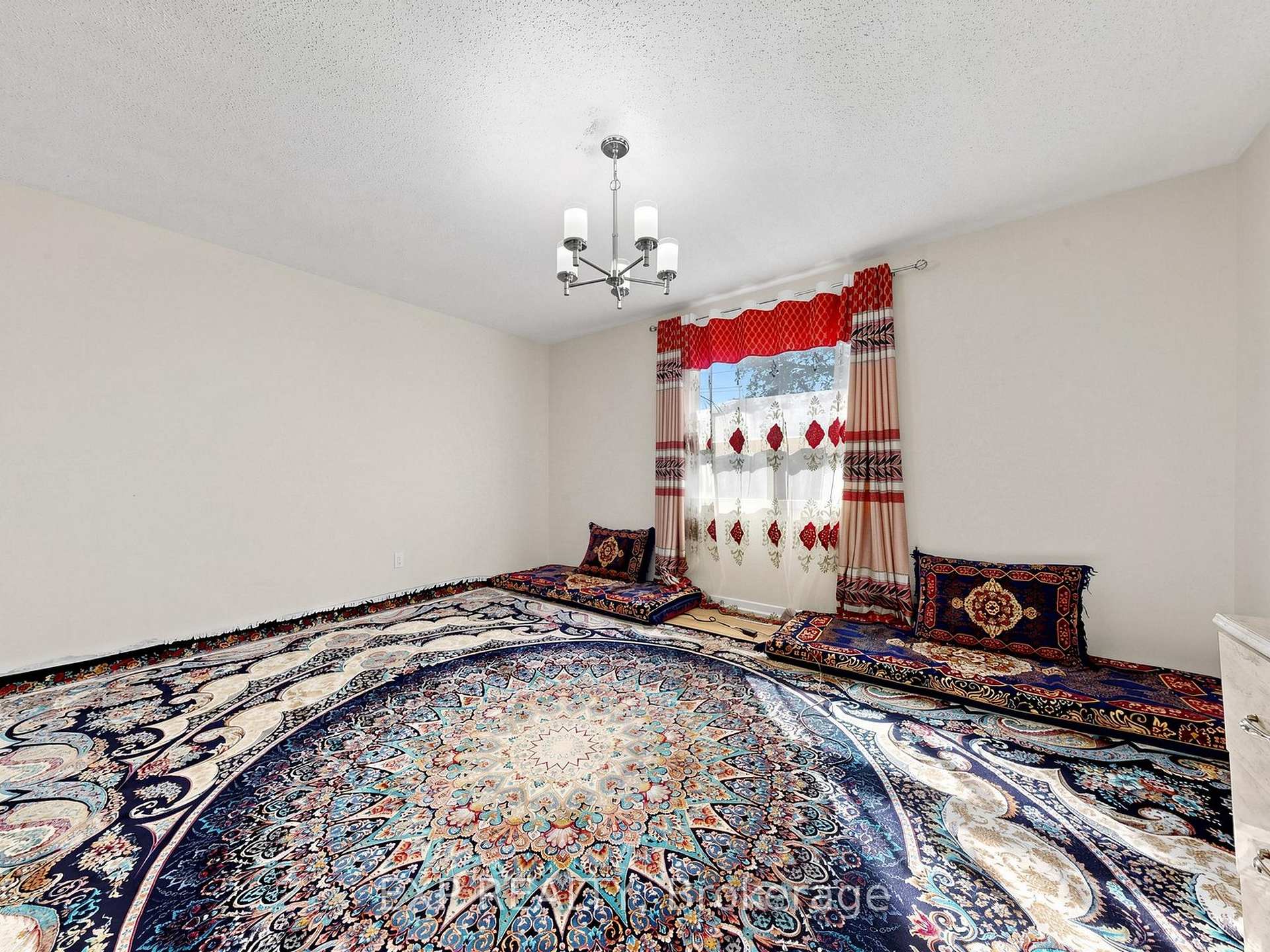 Photo 20 of 28 Longfellow Court, Whitby, Pringle Creek — HOMEH