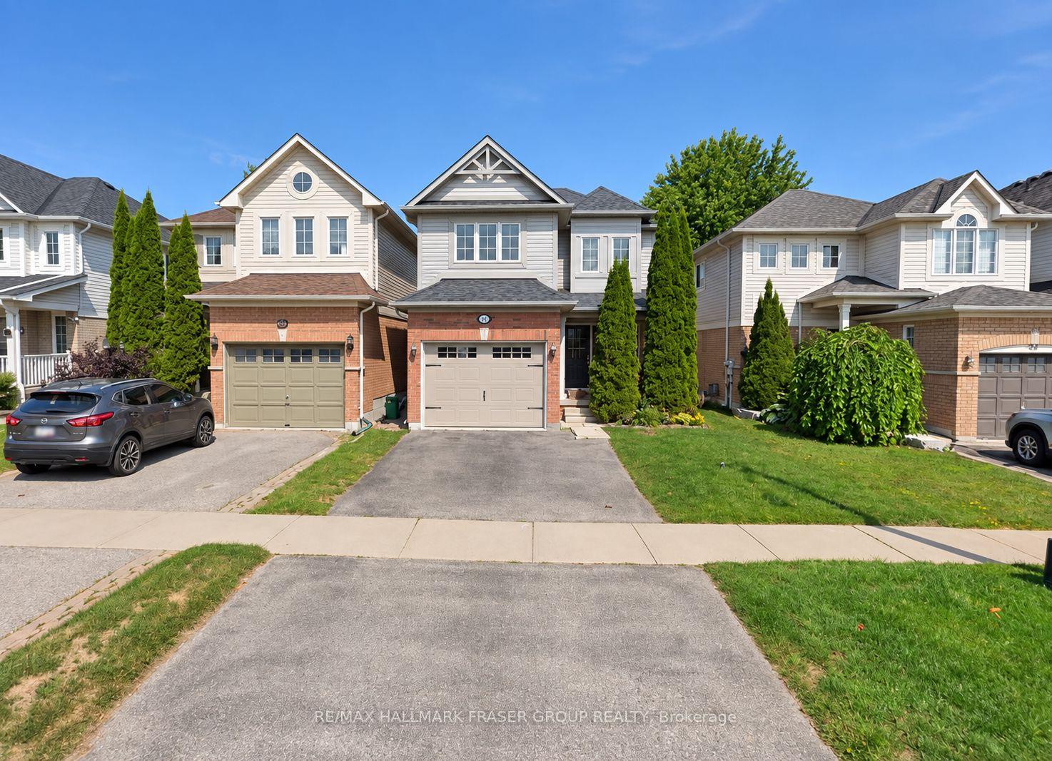 Photo 2 of 46 Childs Court, Clarington, Bowmanville — HOMEH