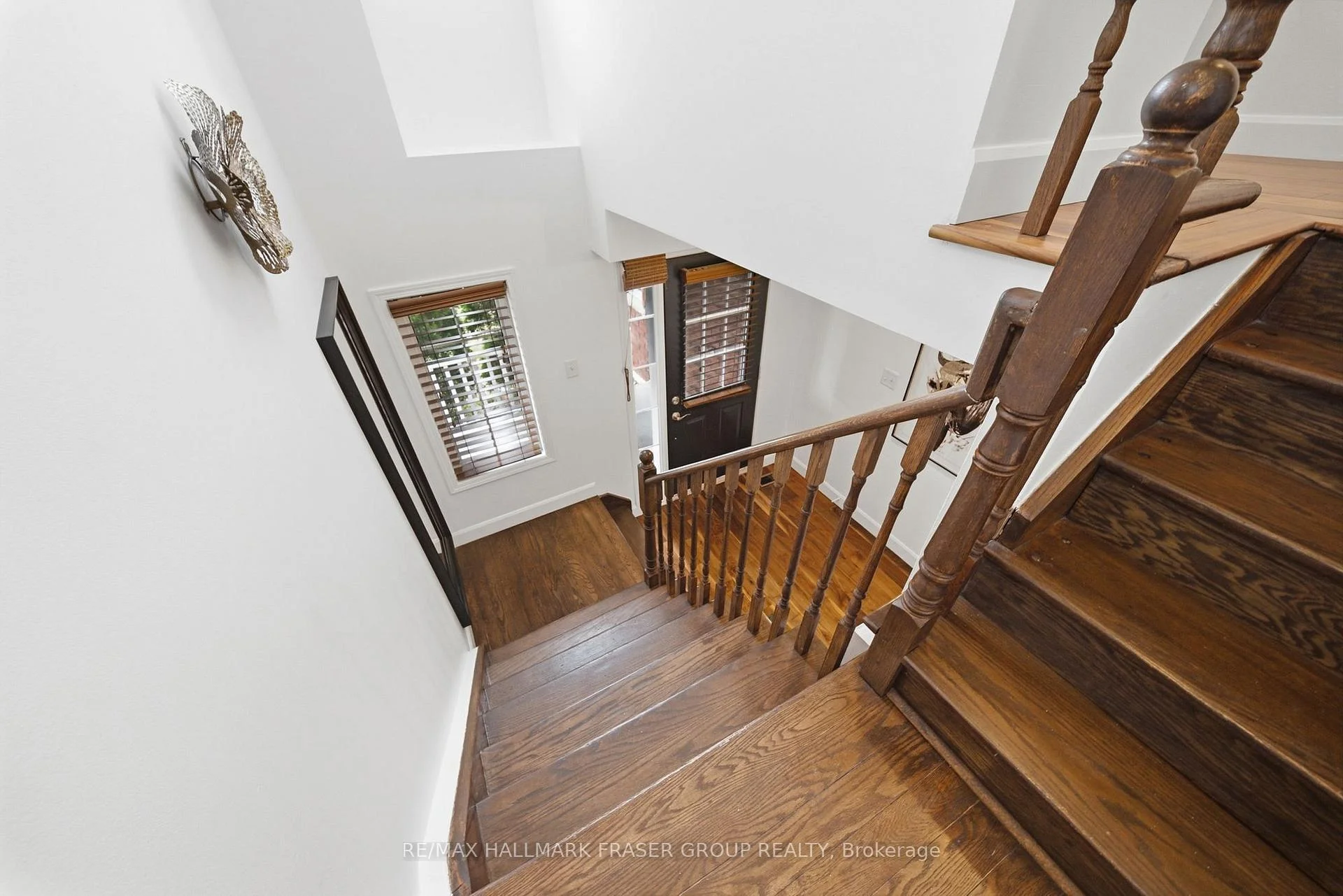 Photo 22 of 46 Childs Court, Clarington, Bowmanville — HOMEH