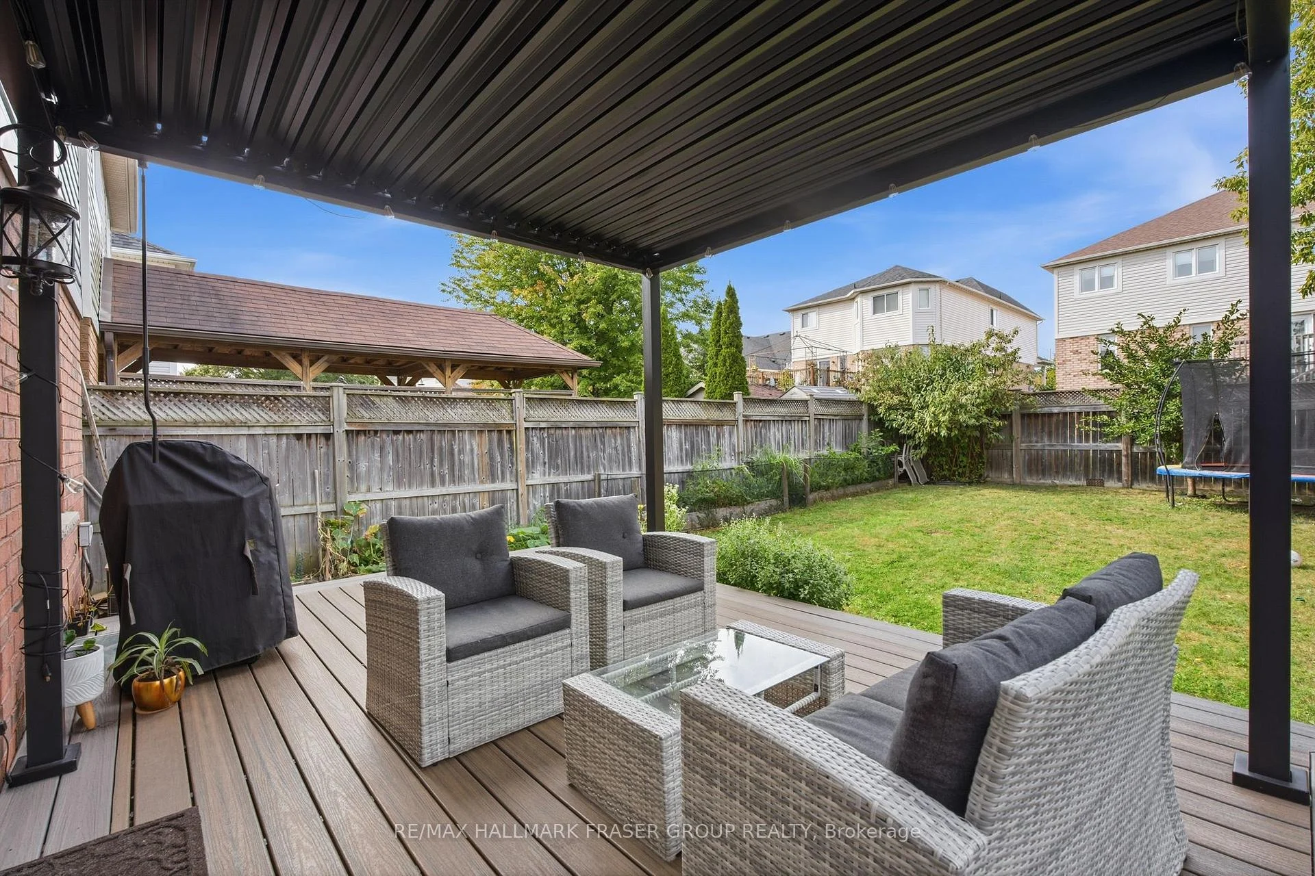 Photo 45 of 46 Childs Court, Clarington, Bowmanville — HOMEH