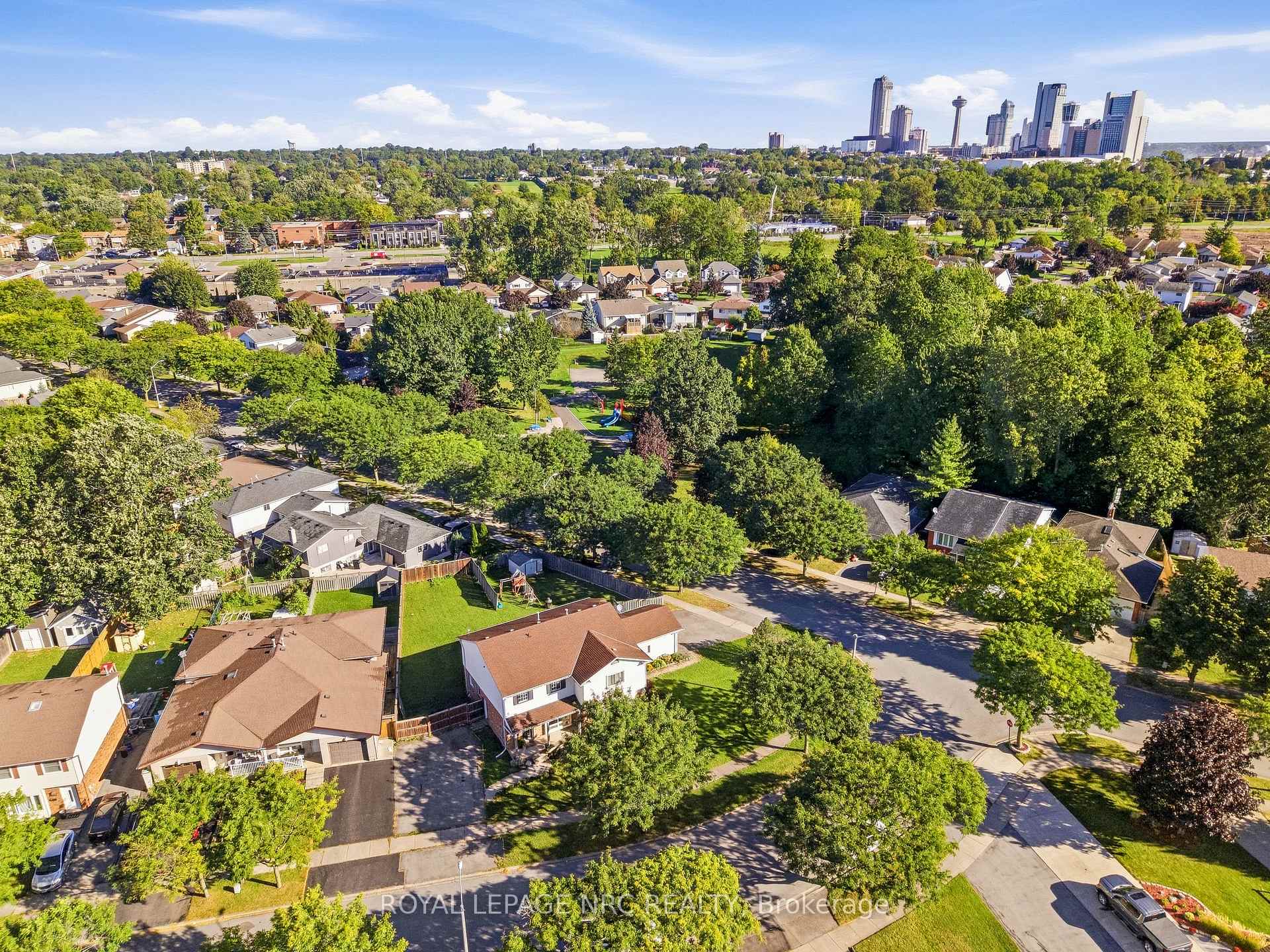 Photo 23 of 6033 Wildrose Crescent, Niagara Falls, Oldfield — HOMEH