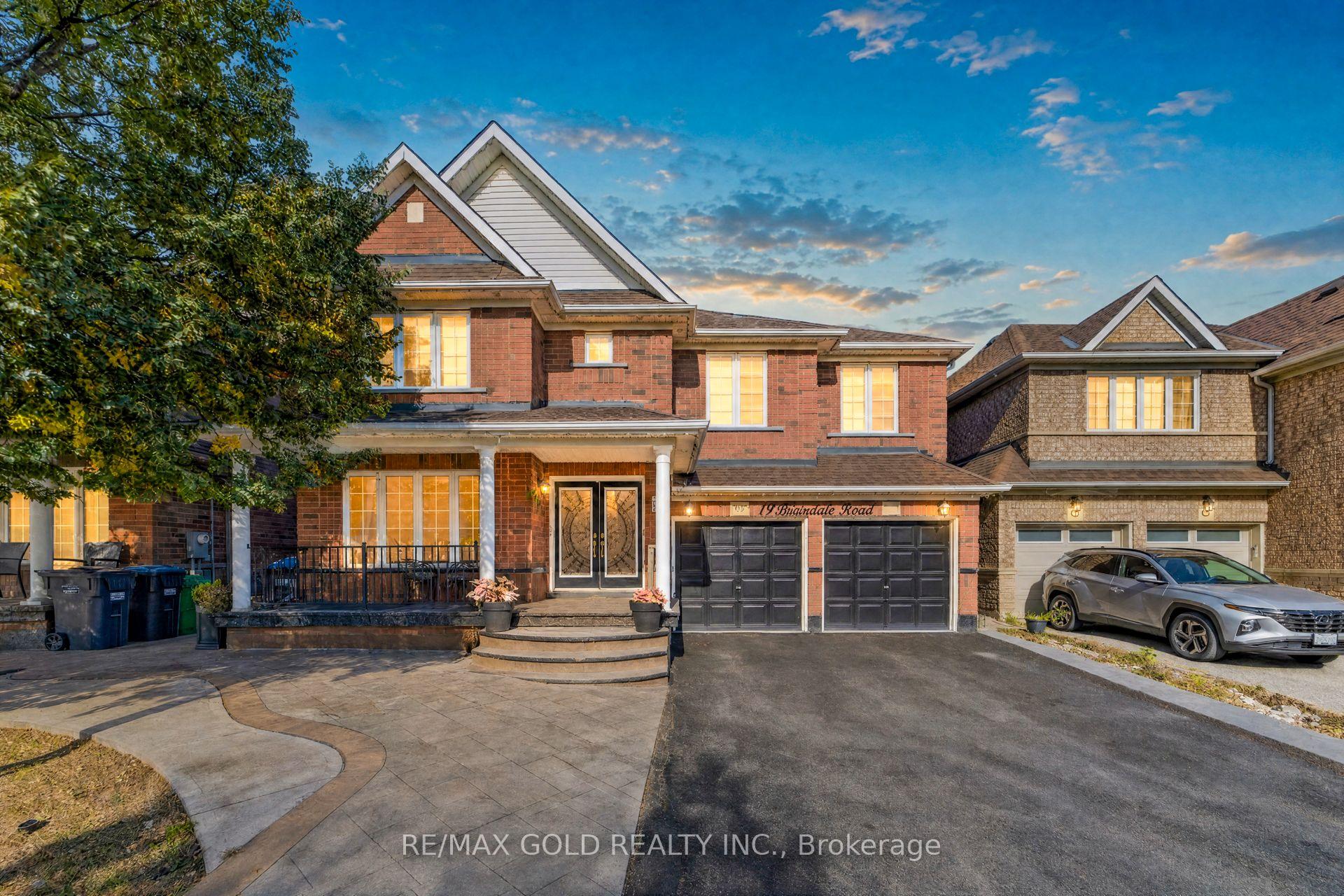 Photo 1 of 19 Briardale Road, Brampton, Fletcher's Meadow — HOMEH