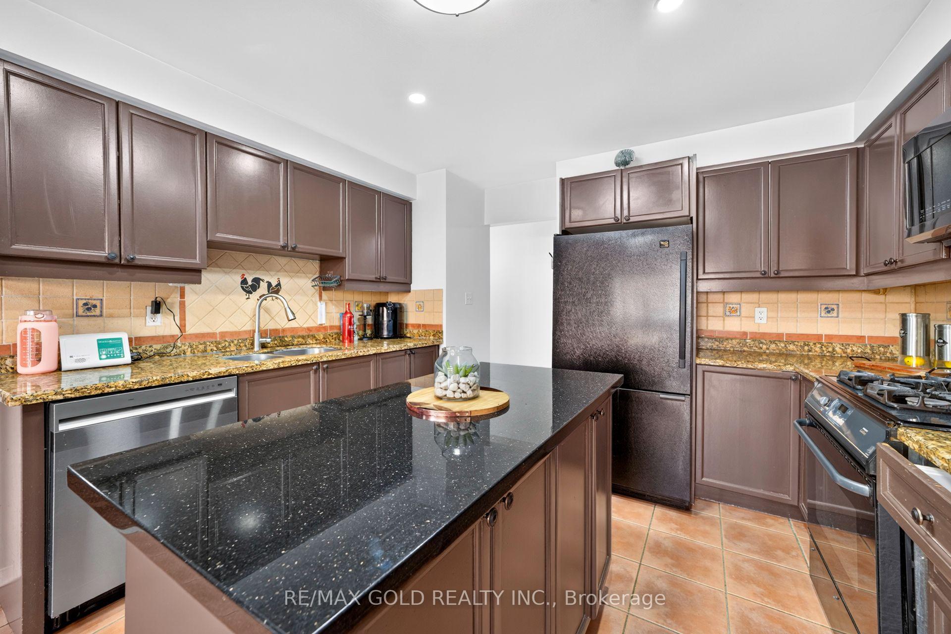 Photo 13 of 19 Briardale Road, Brampton, Fletcher's Meadow — HOMEH