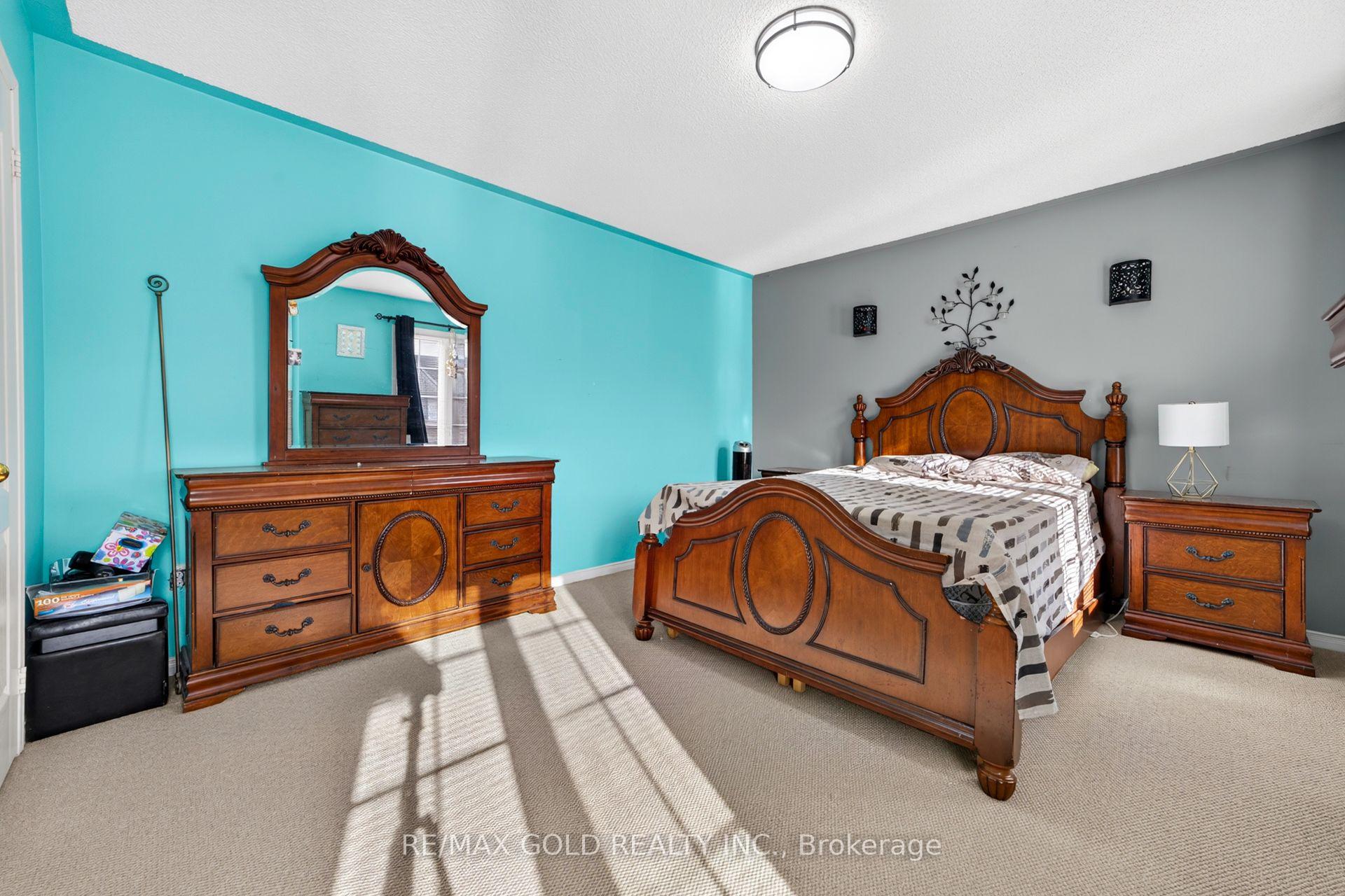 Photo 26 of 19 Briardale Road, Brampton, Fletcher's Meadow — HOMEH