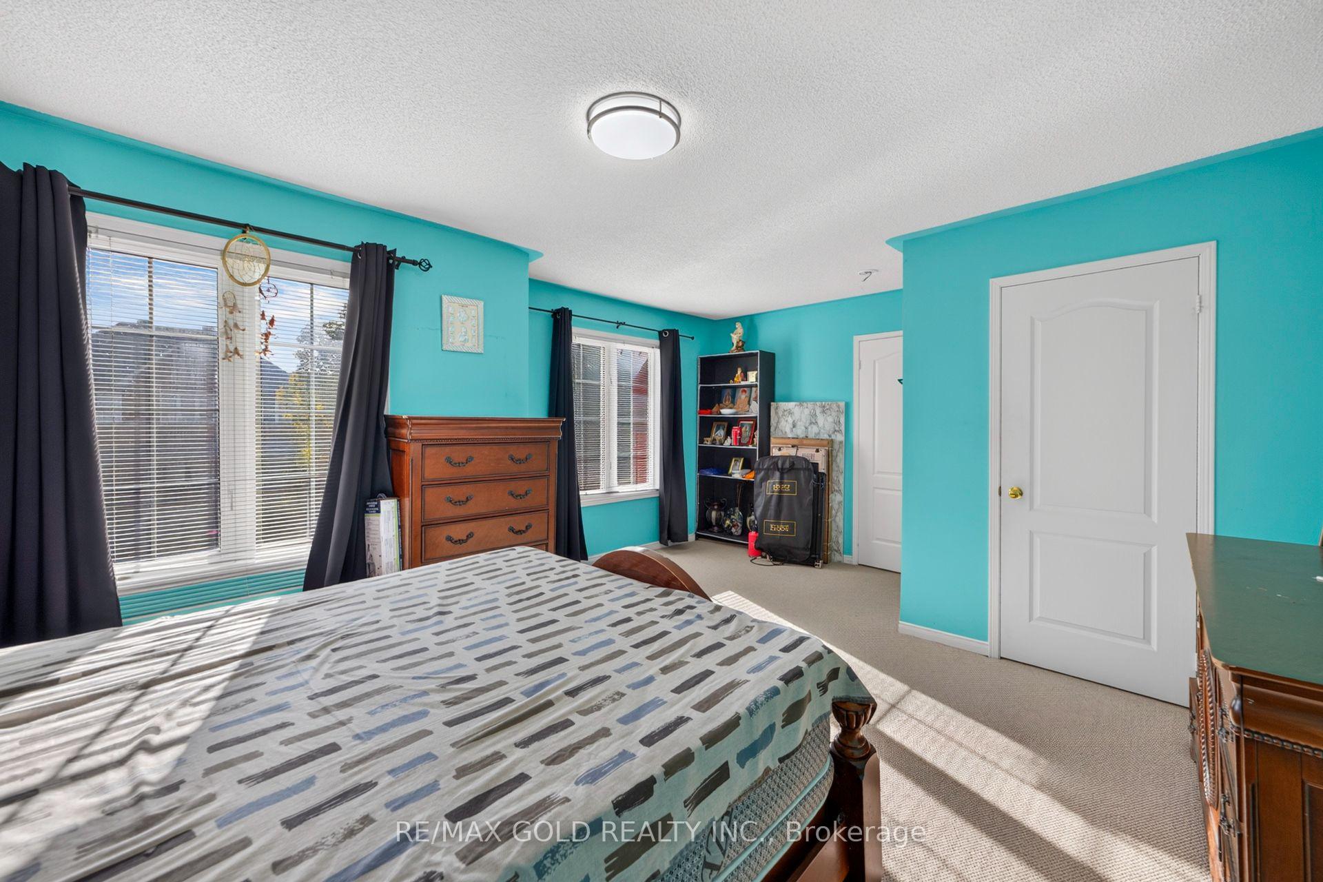Photo 27 of 19 Briardale Road, Brampton, Fletcher's Meadow — HOMEH