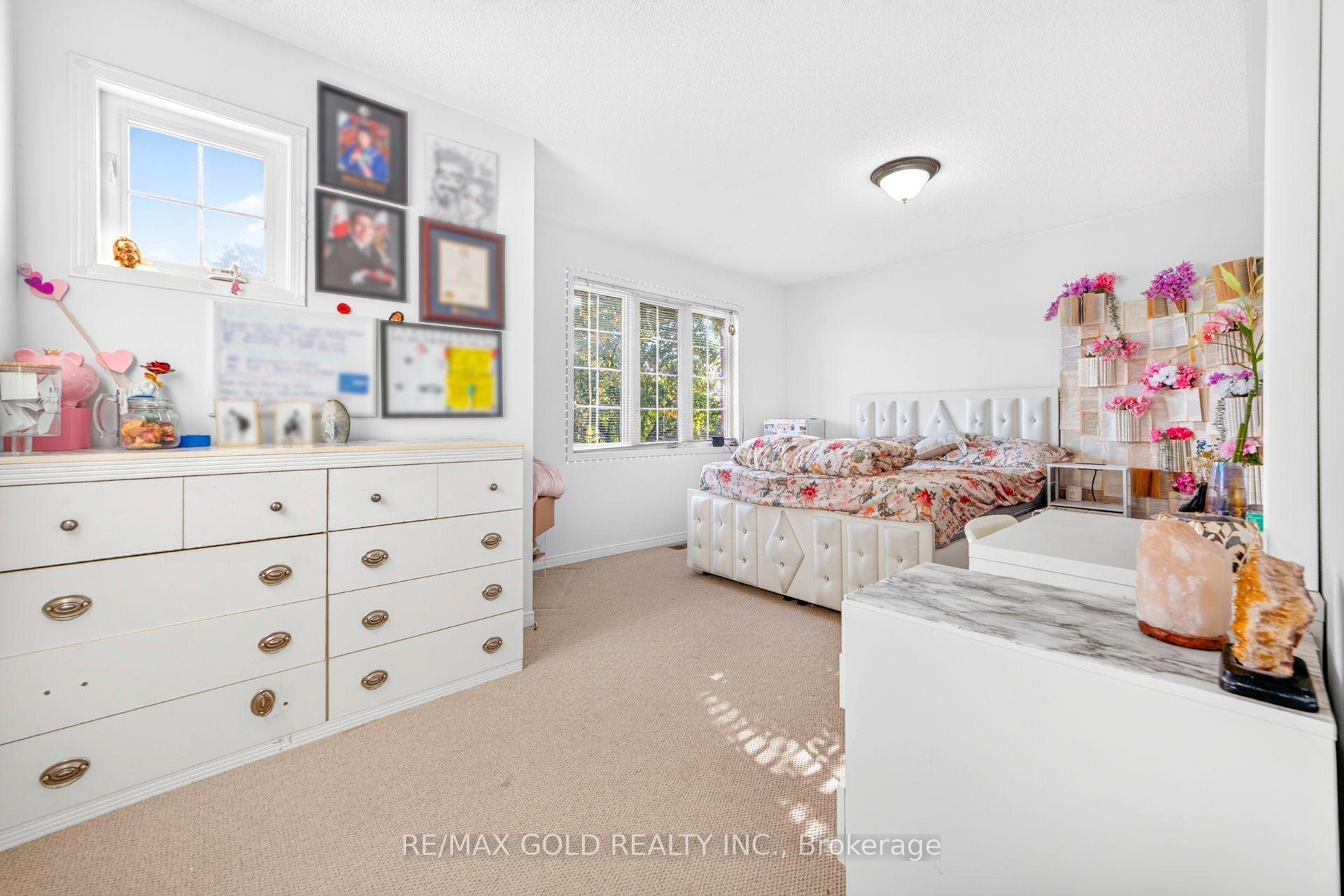 Photo 28 of 19 Briardale Road, Brampton, Fletcher's Meadow — HOMEH