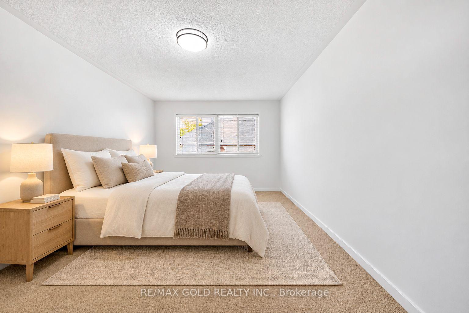 Photo 31 of 19 Briardale Road, Brampton, Fletcher's Meadow — HOMEH