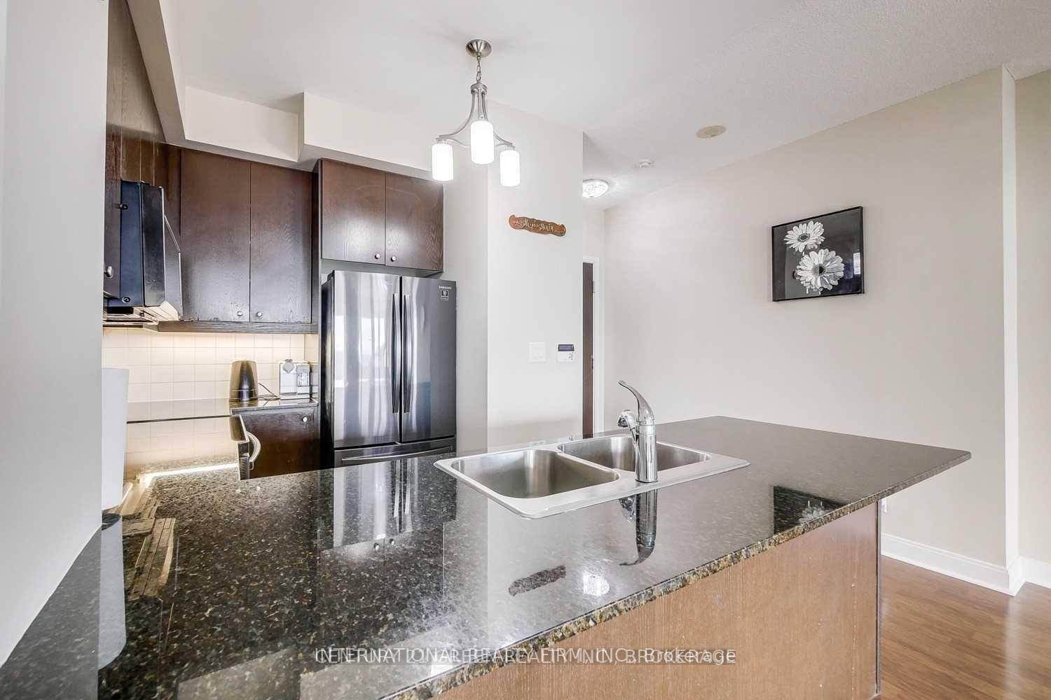 Photo 6 of Unit 3802, 60 Absolute Avenue, Mississauga, City Centre — HOMEH