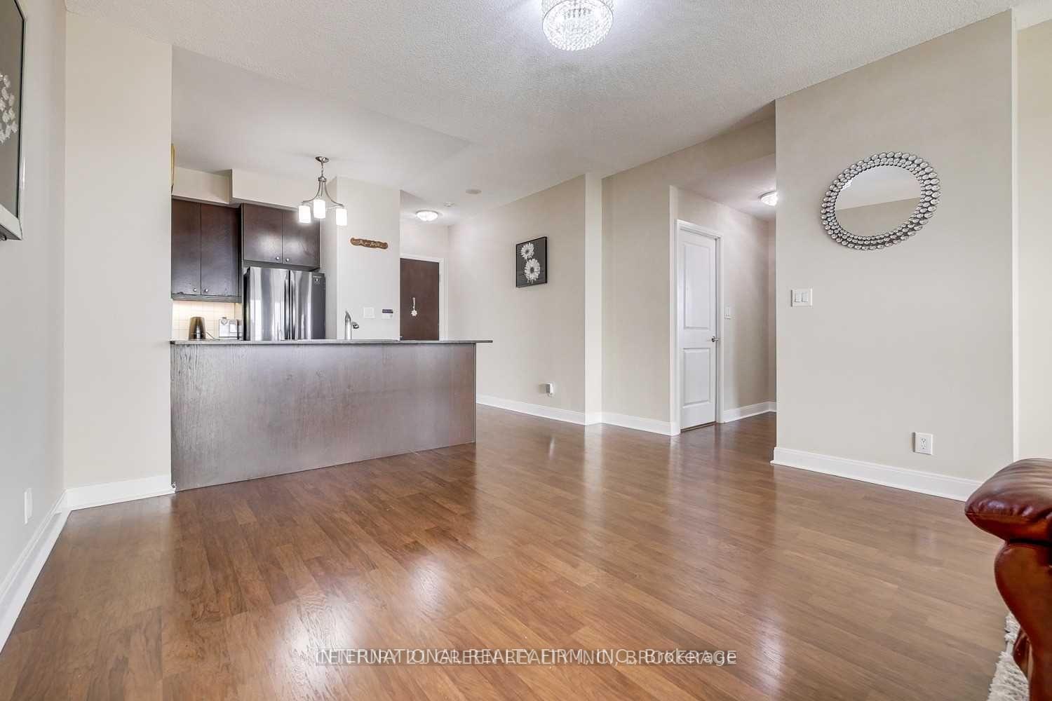 Photo 10 of Unit 3802, 60 Absolute Avenue, Mississauga, City Centre — HOMEH