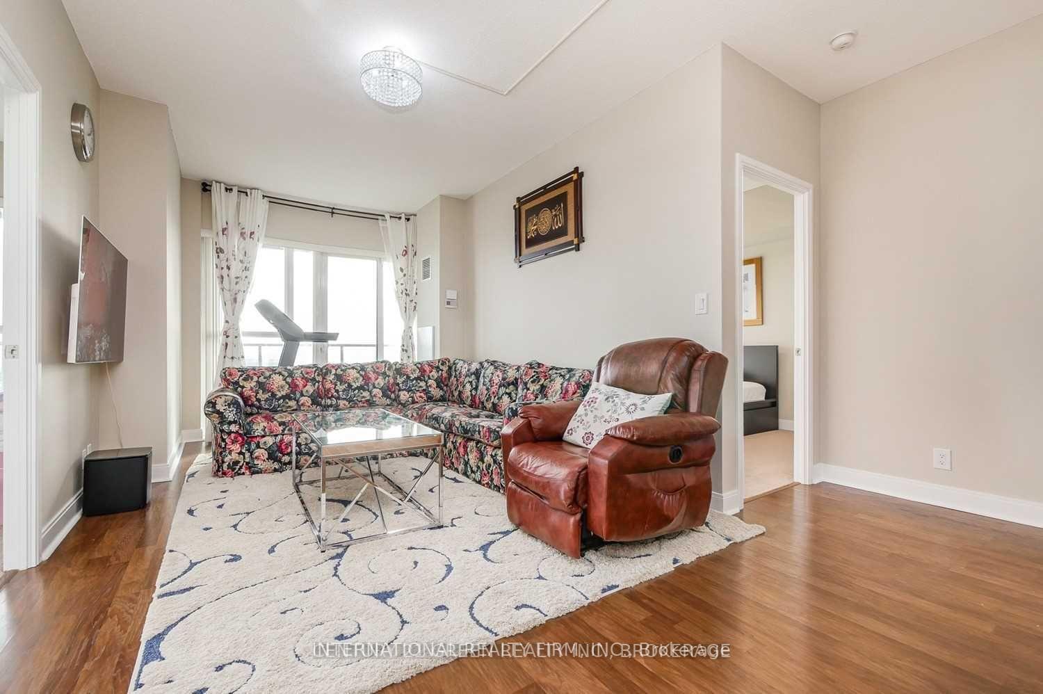 Photo 11 of Unit 3802, 60 Absolute Avenue, Mississauga, City Centre — HOMEH