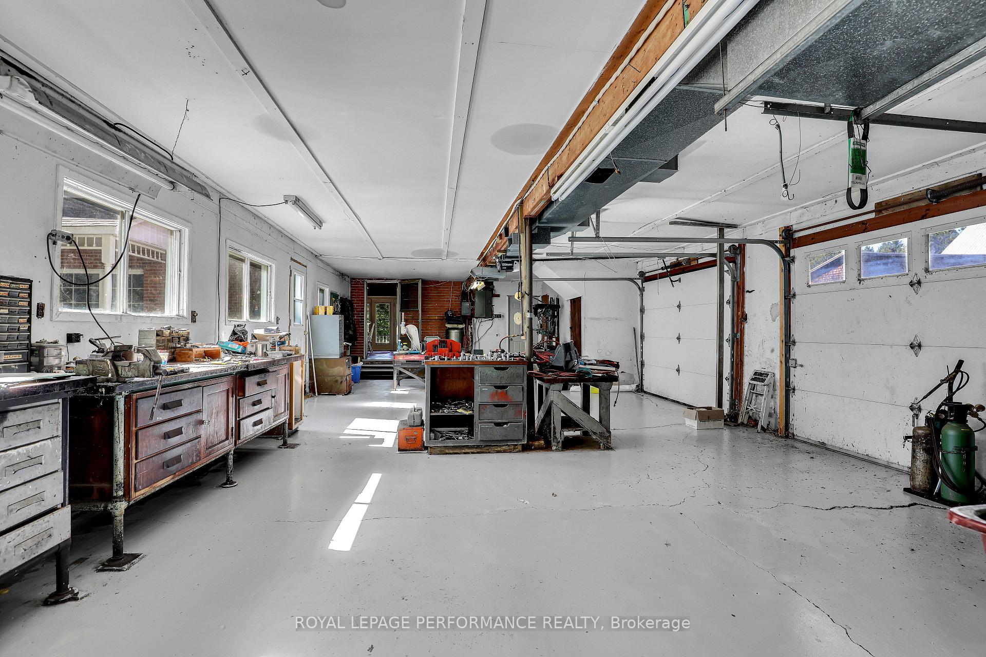 Photo 16 of 8253 Russell Road, Ottawa, Sarsfield/Bearbrook — HOMEH