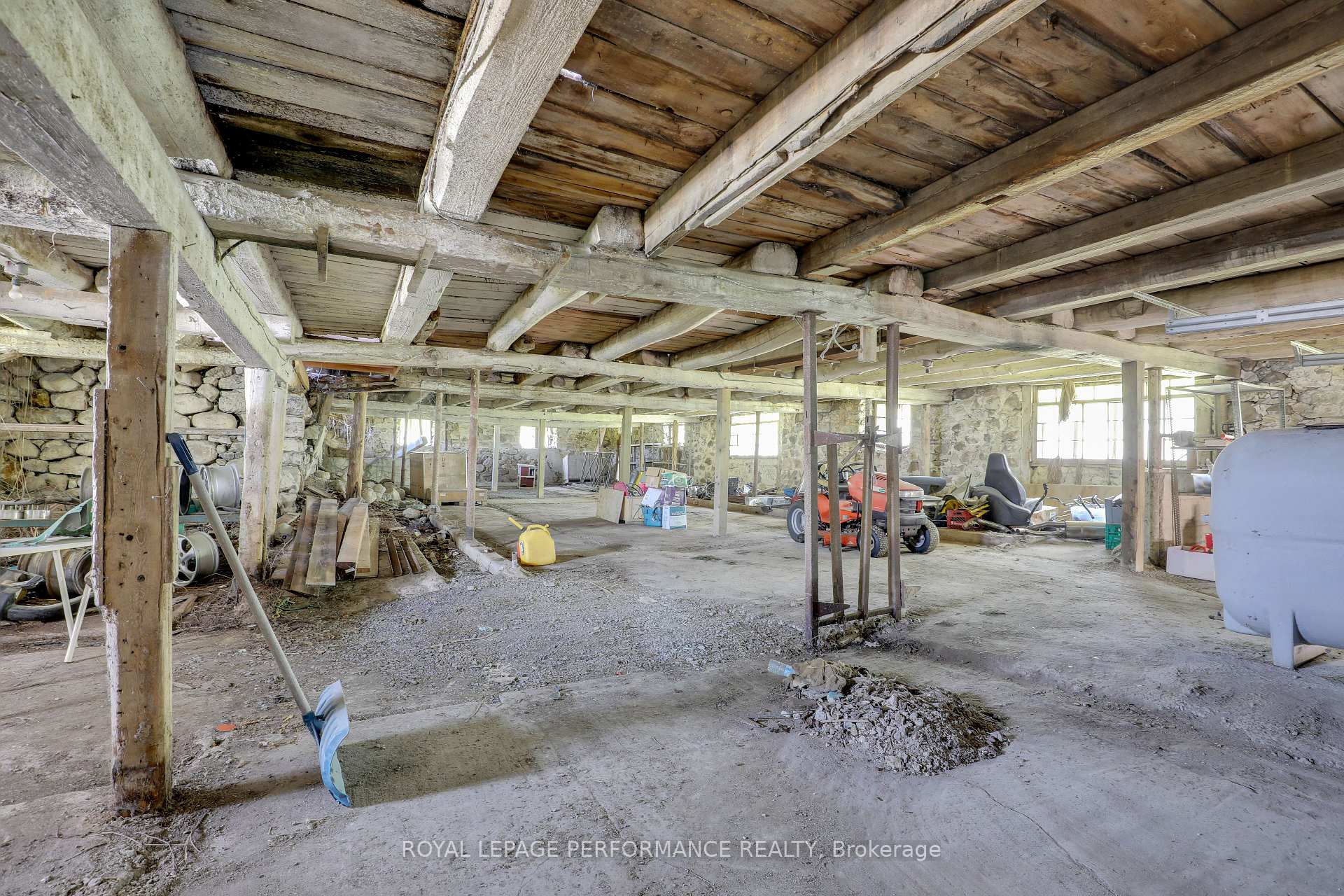 Photo 21 of 8253 Russell Road, Ottawa, Sarsfield/Bearbrook — HOMEH