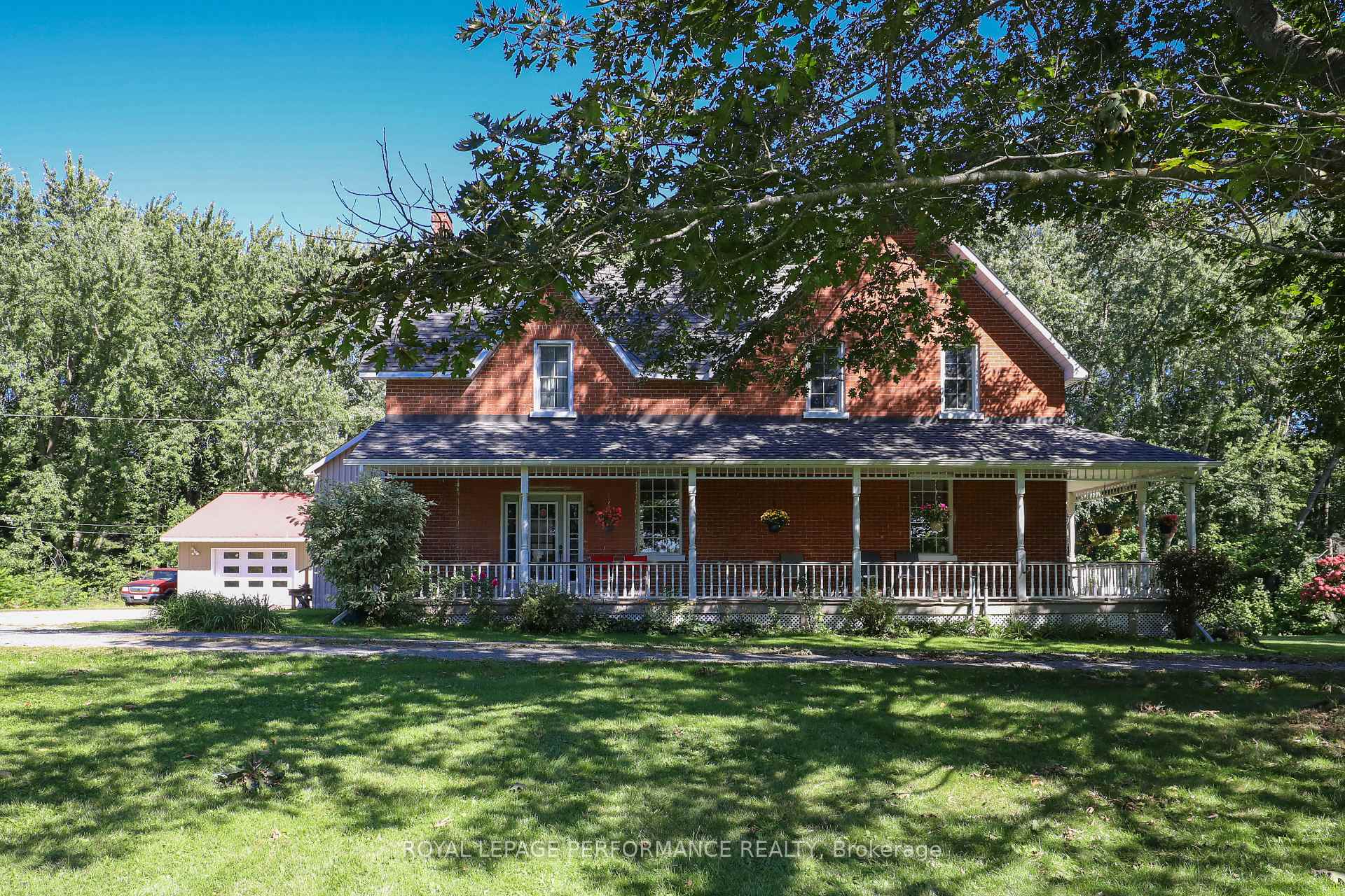 Photo 29 of 8253 Russell Road, Ottawa, Sarsfield/Bearbrook — HOMEH