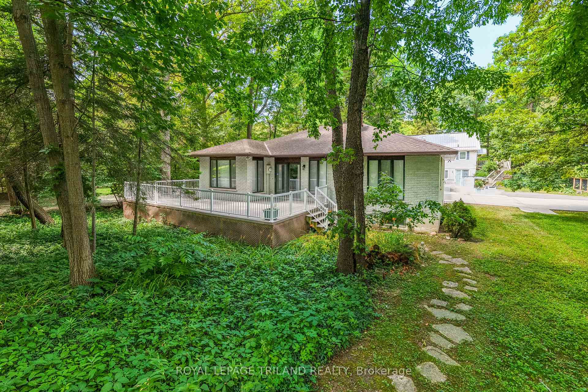 Photo 9 of 33 Forest Avenue, South Huron, Stephen — HOMEH