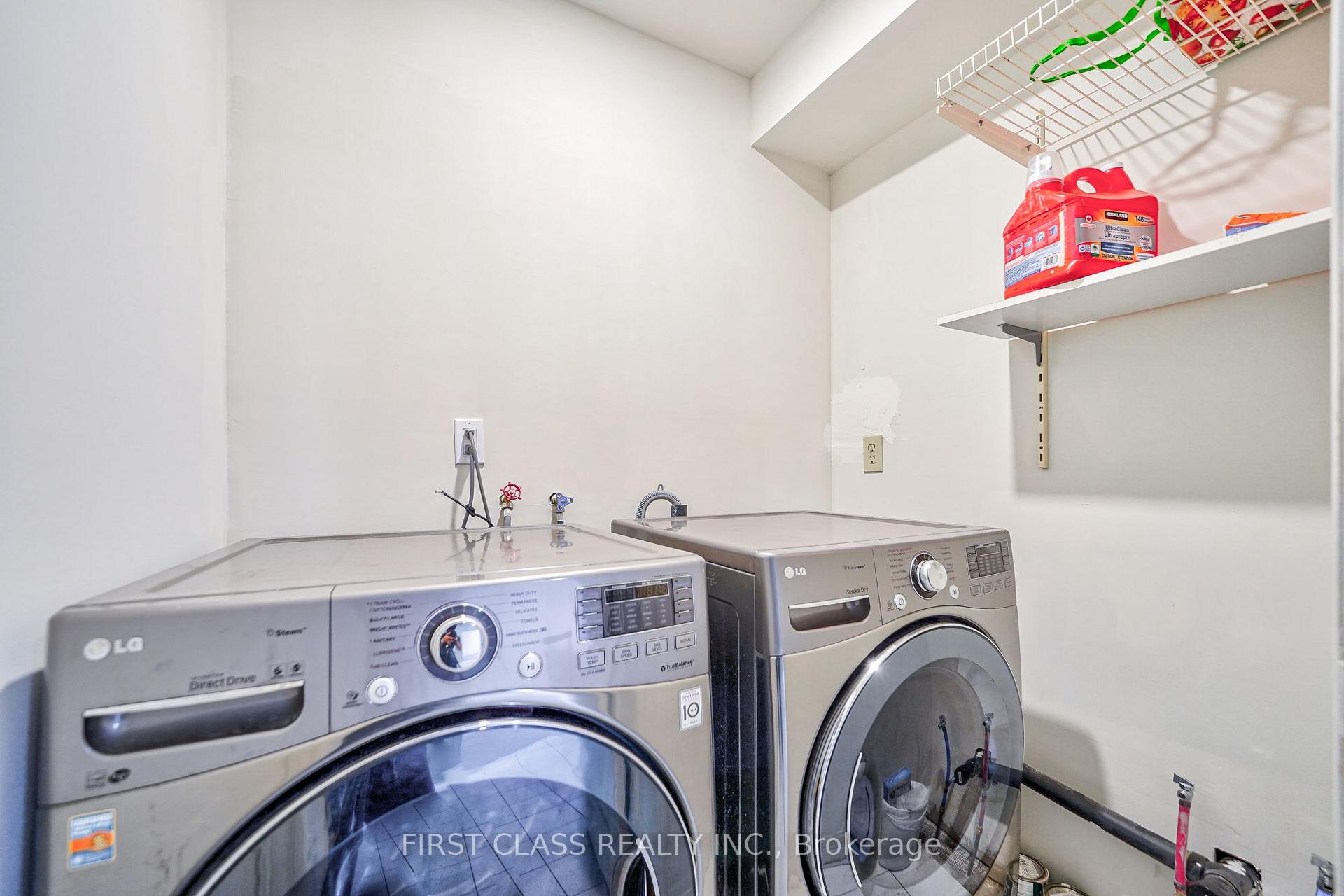 Photo 14 of 3309 Loyalist Drive, Mississauga, Erin Mills — HOMEH