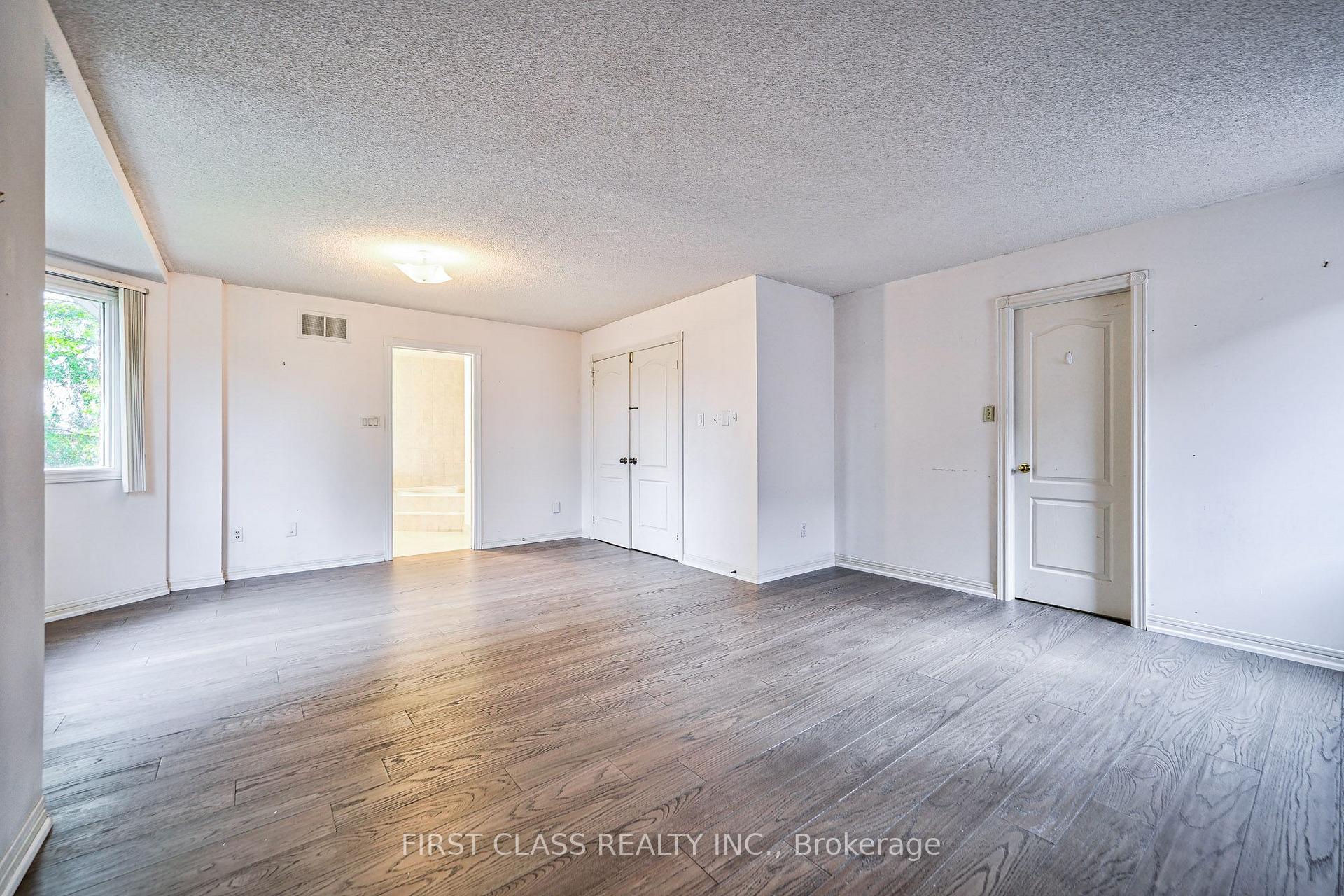 Photo 29 of 3309 Loyalist Drive, Mississauga, Erin Mills — HOMEH