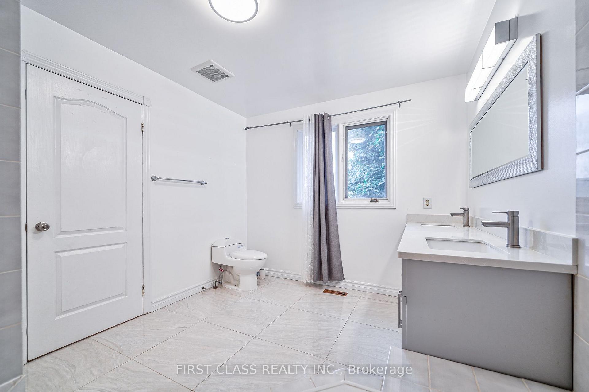 Photo 34 of 3309 Loyalist Drive, Mississauga, Erin Mills — HOMEH