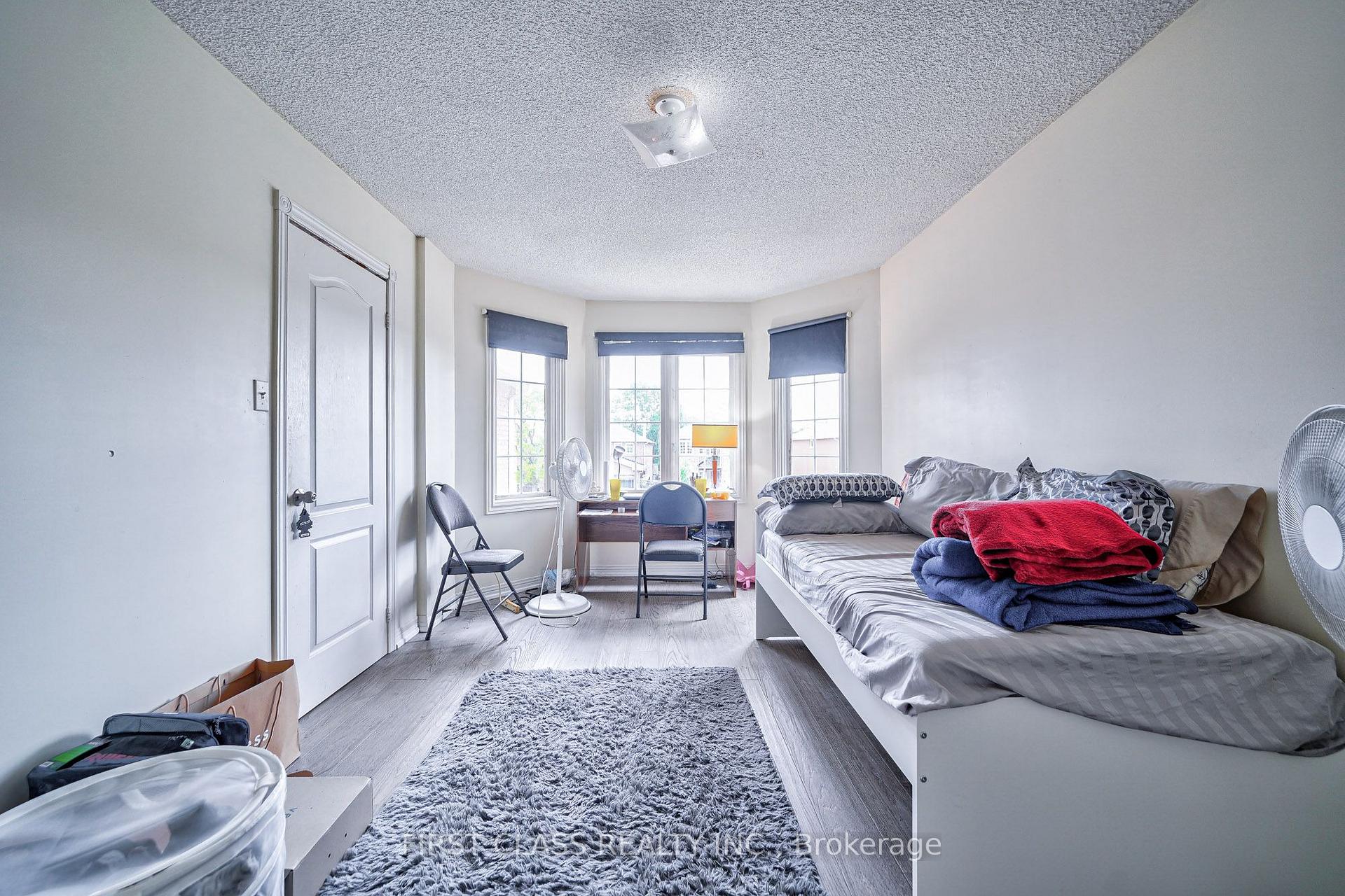 Photo 39 of 3309 Loyalist Drive, Mississauga, Erin Mills — HOMEH