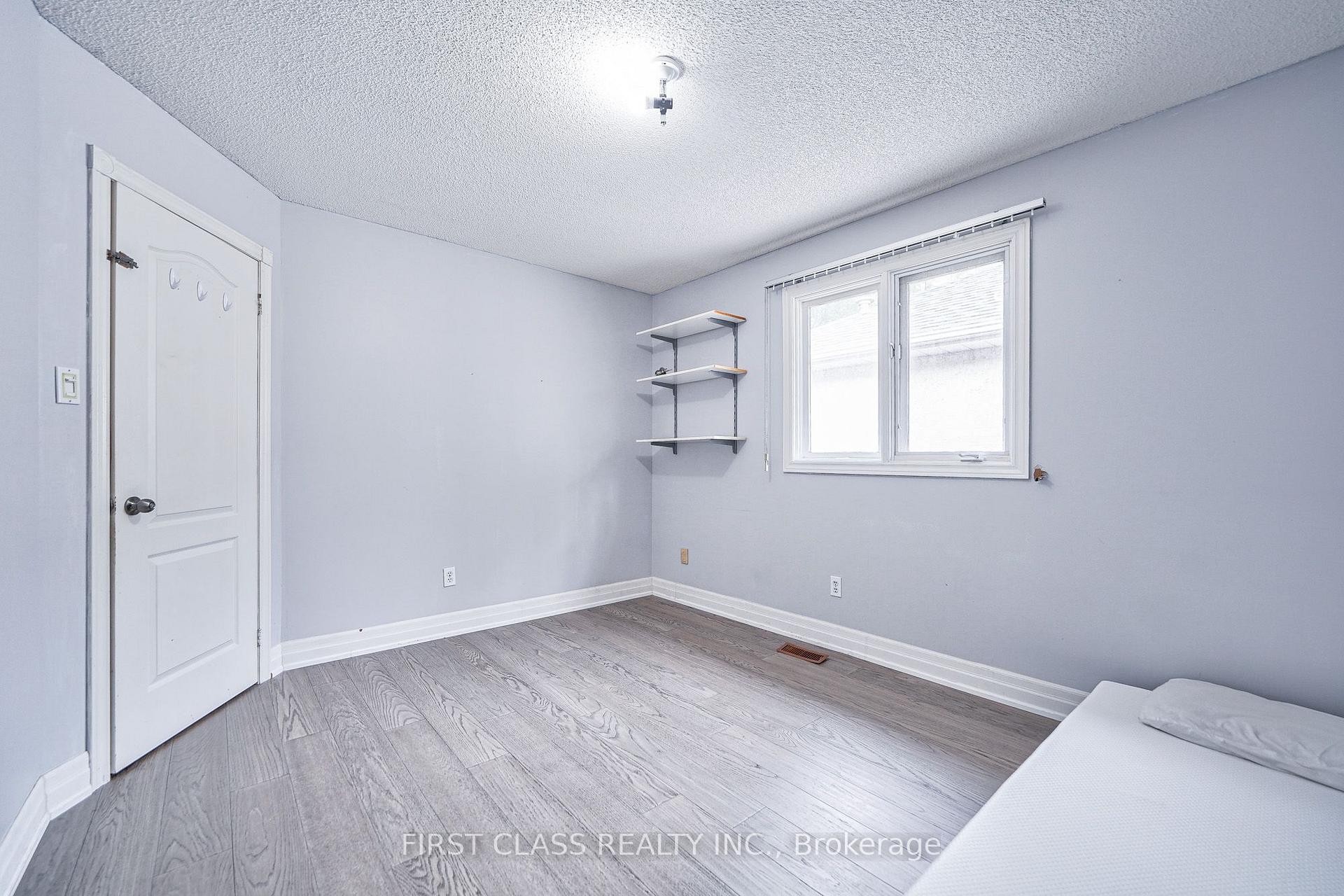 Photo 42 of 3309 Loyalist Drive, Mississauga, Erin Mills — HOMEH