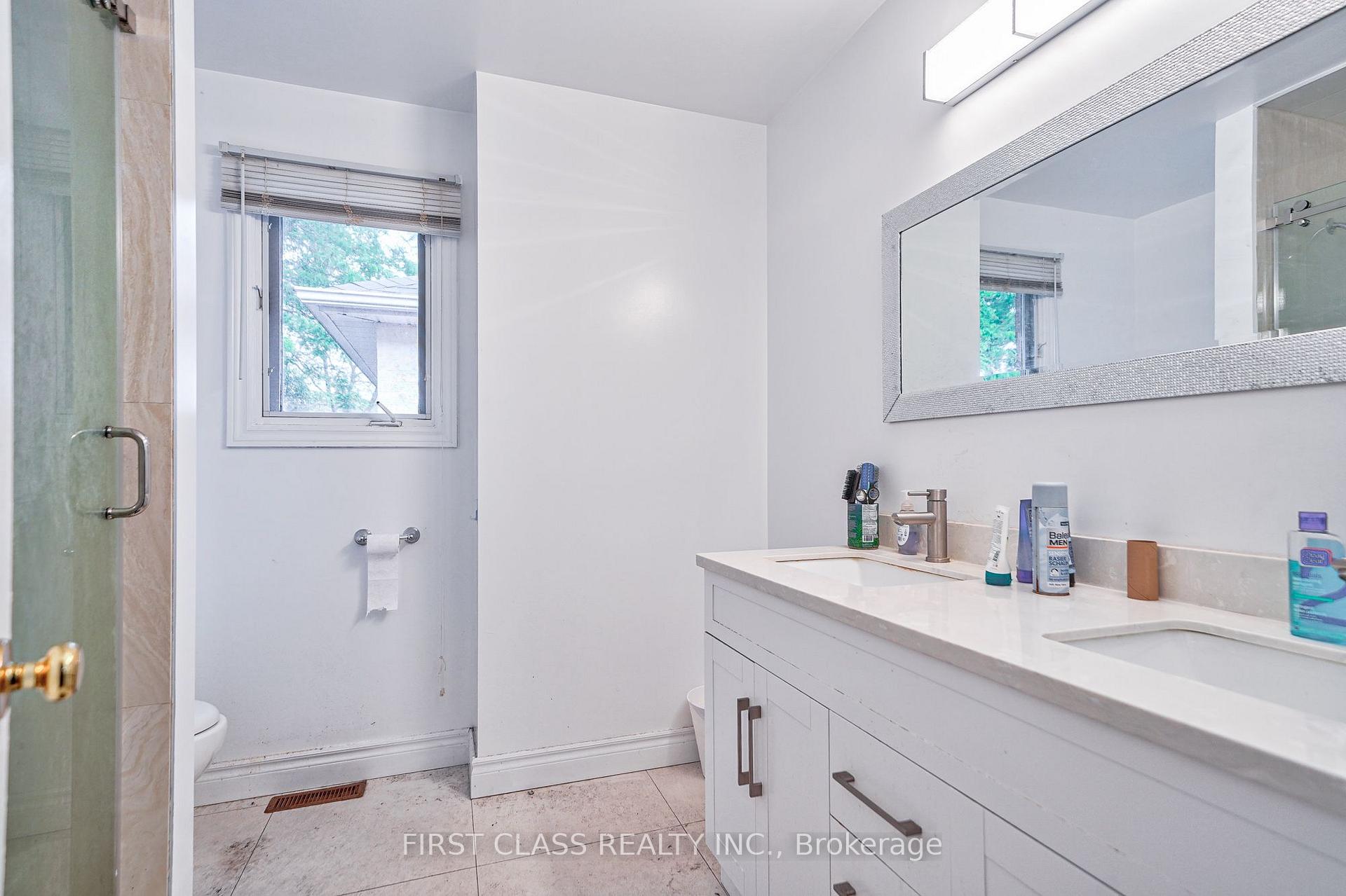 Photo 43 of 3309 Loyalist Drive, Mississauga, Erin Mills — HOMEH
