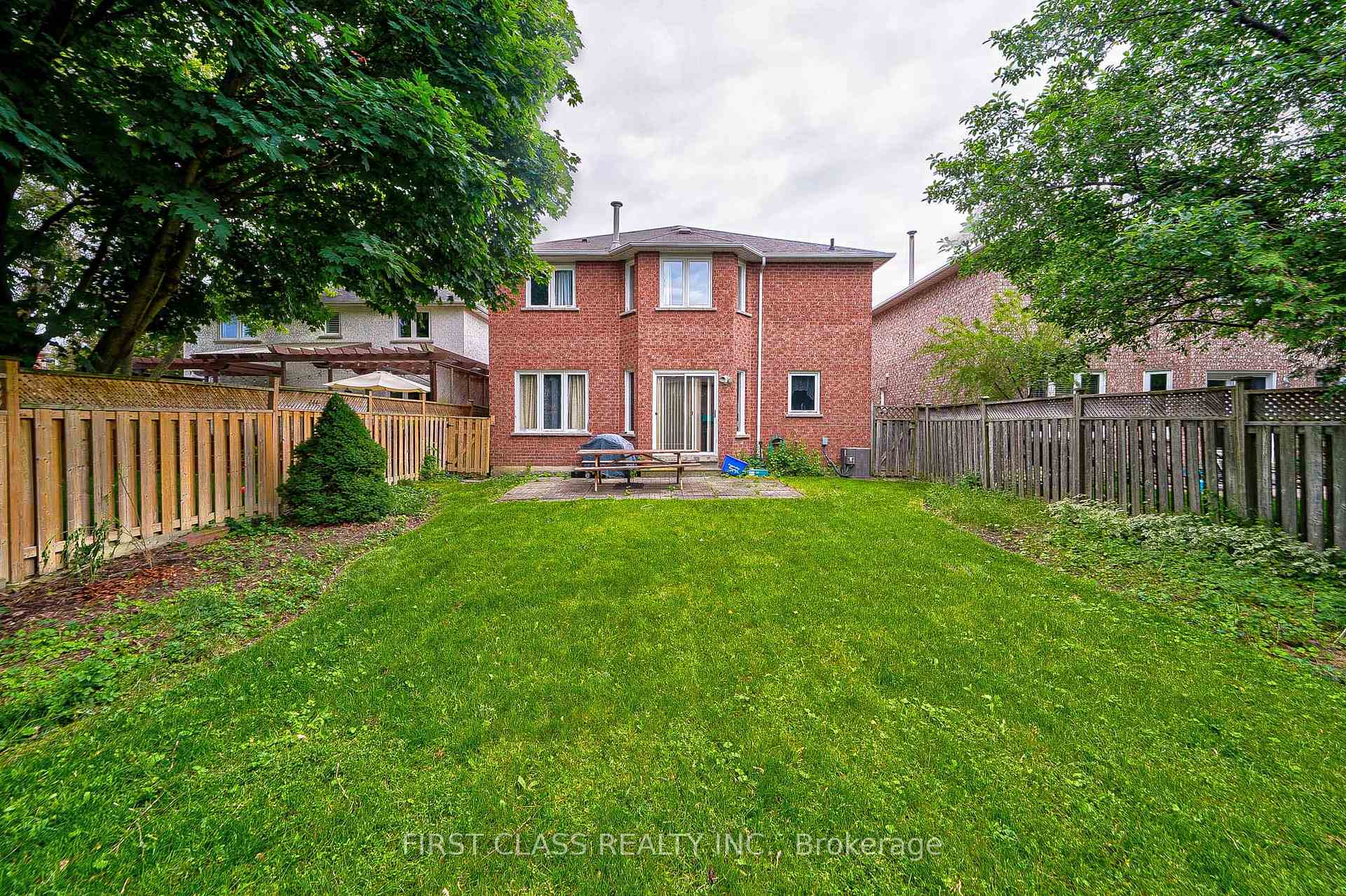 Photo 46 of 3309 Loyalist Drive, Mississauga, Erin Mills — HOMEH