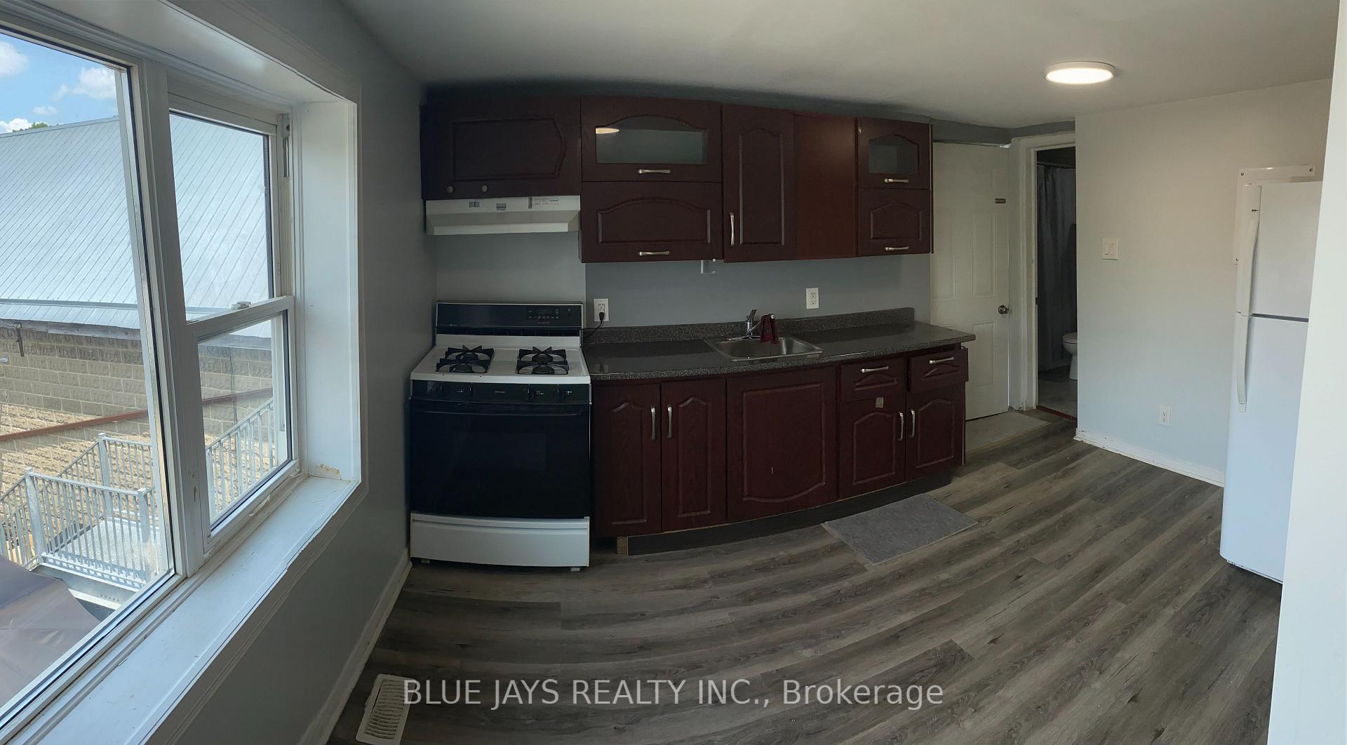 Photo 3 of Unit Apt # 3, 60 Main Street E, Southgate — HOMEH