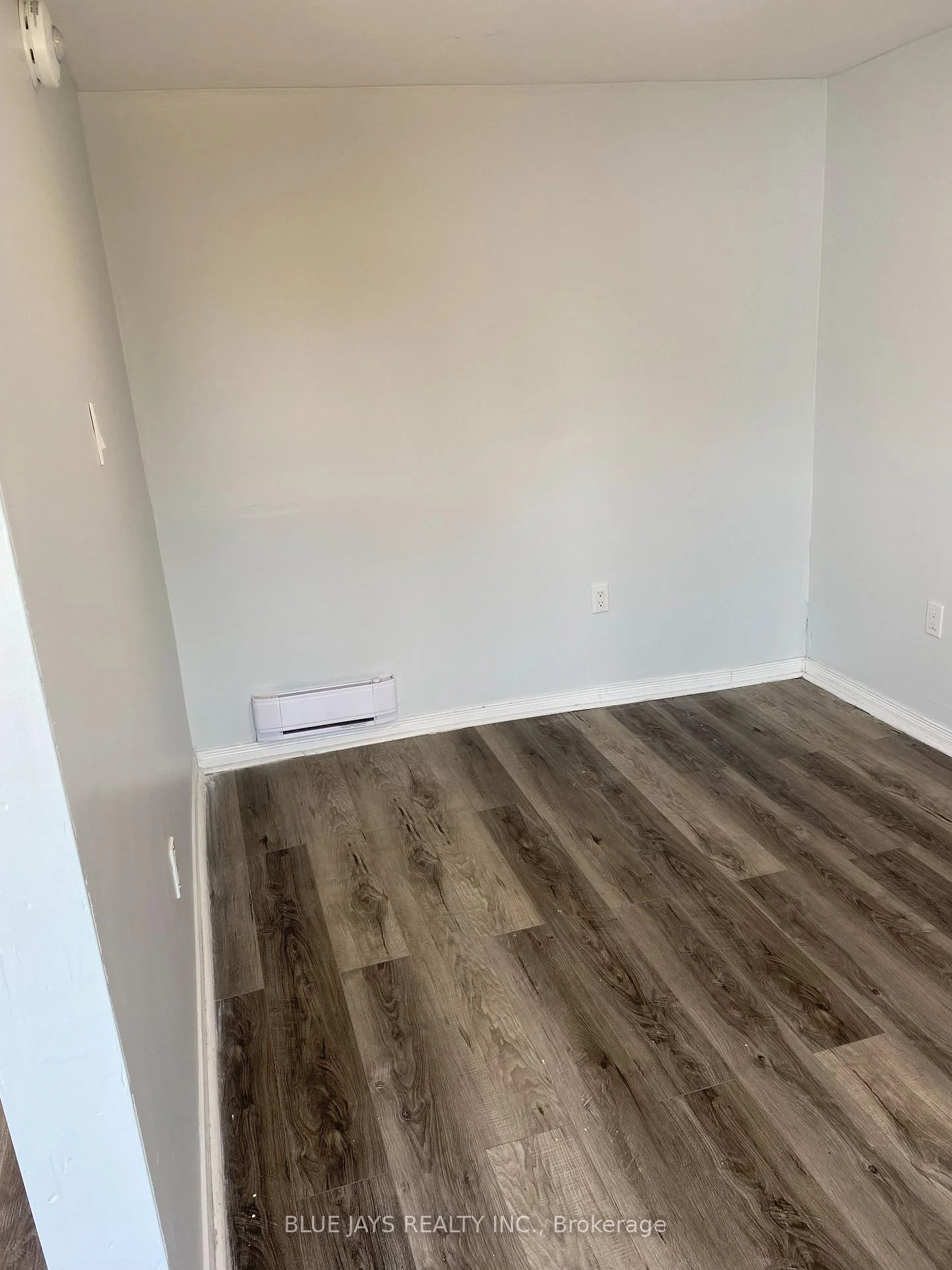 Photo 8 of Unit Apt # 3, 60 Main Street E, Southgate — HOMEH