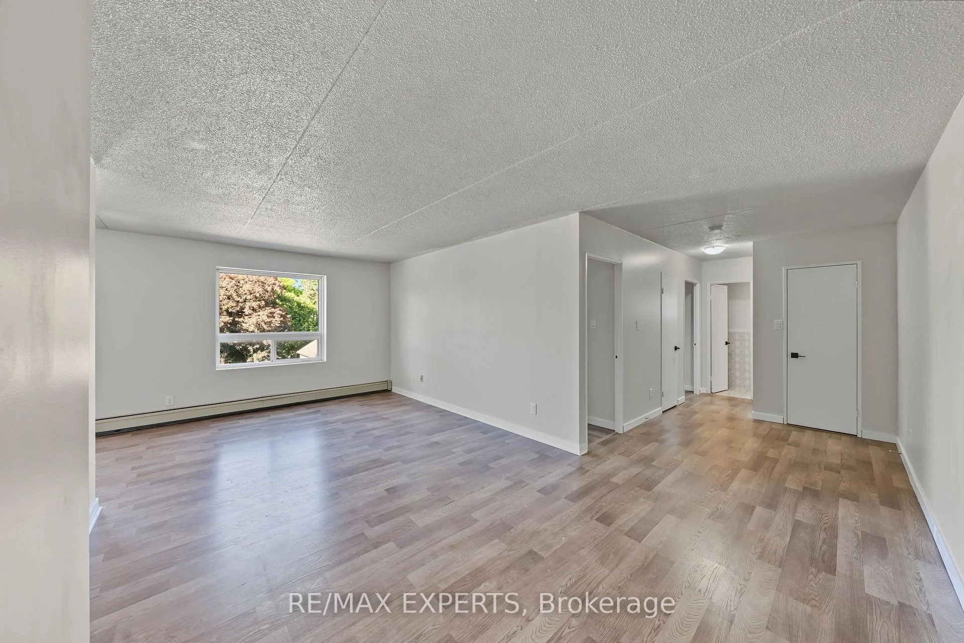 Photo 10 of Unit 64, 16 McDonald Street, New Tecumseth, Alliston — HOMEH