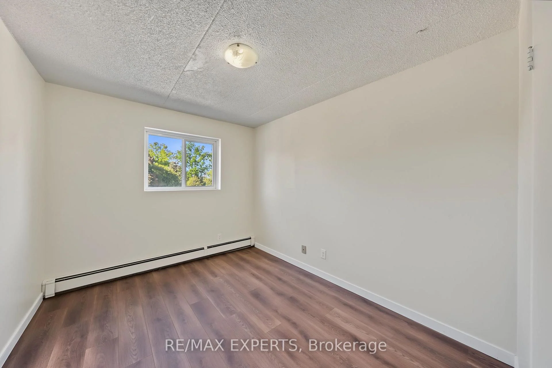 Photo 22 of Unit 64, 16 McDonald Street, New Tecumseth, Alliston — HOMEH