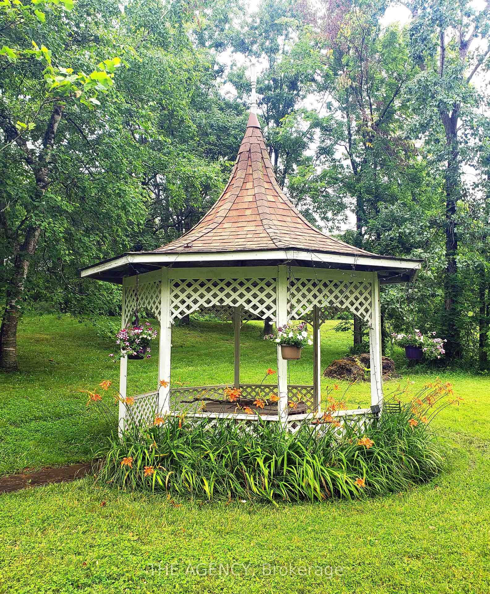 Photo 90 of 295 Brant Road, Brant, South Dumfries — HOMEH