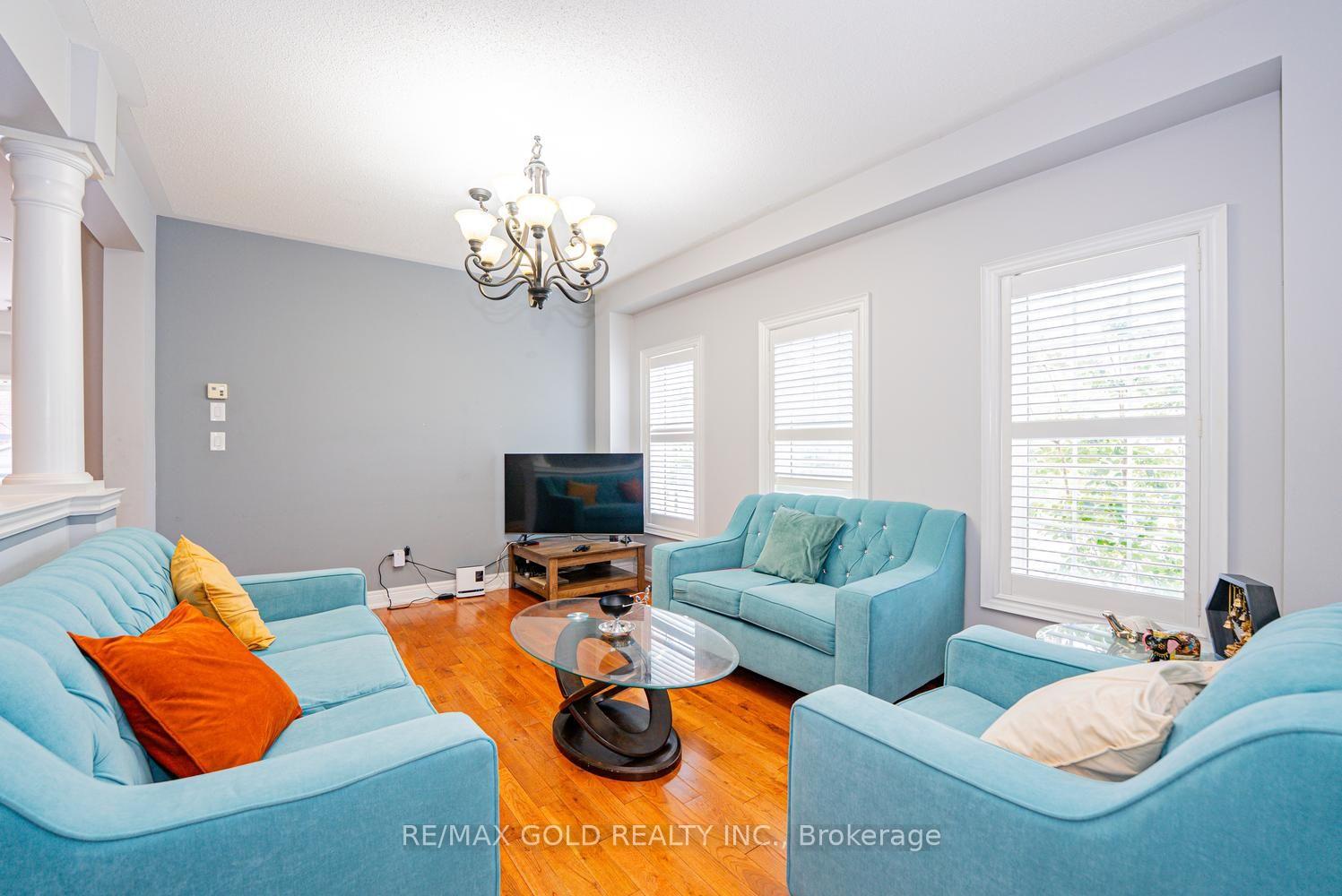 Photo 9 of 424 Barber Drive, Halton Hills, Georgetown — HOMEH