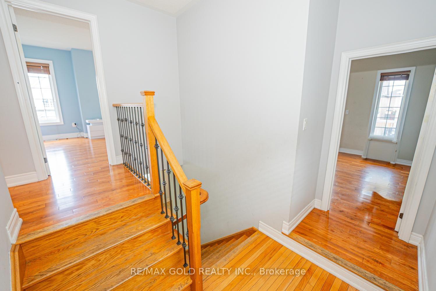 Photo 20 of 424 Barber Drive, Halton Hills, Georgetown — HOMEH