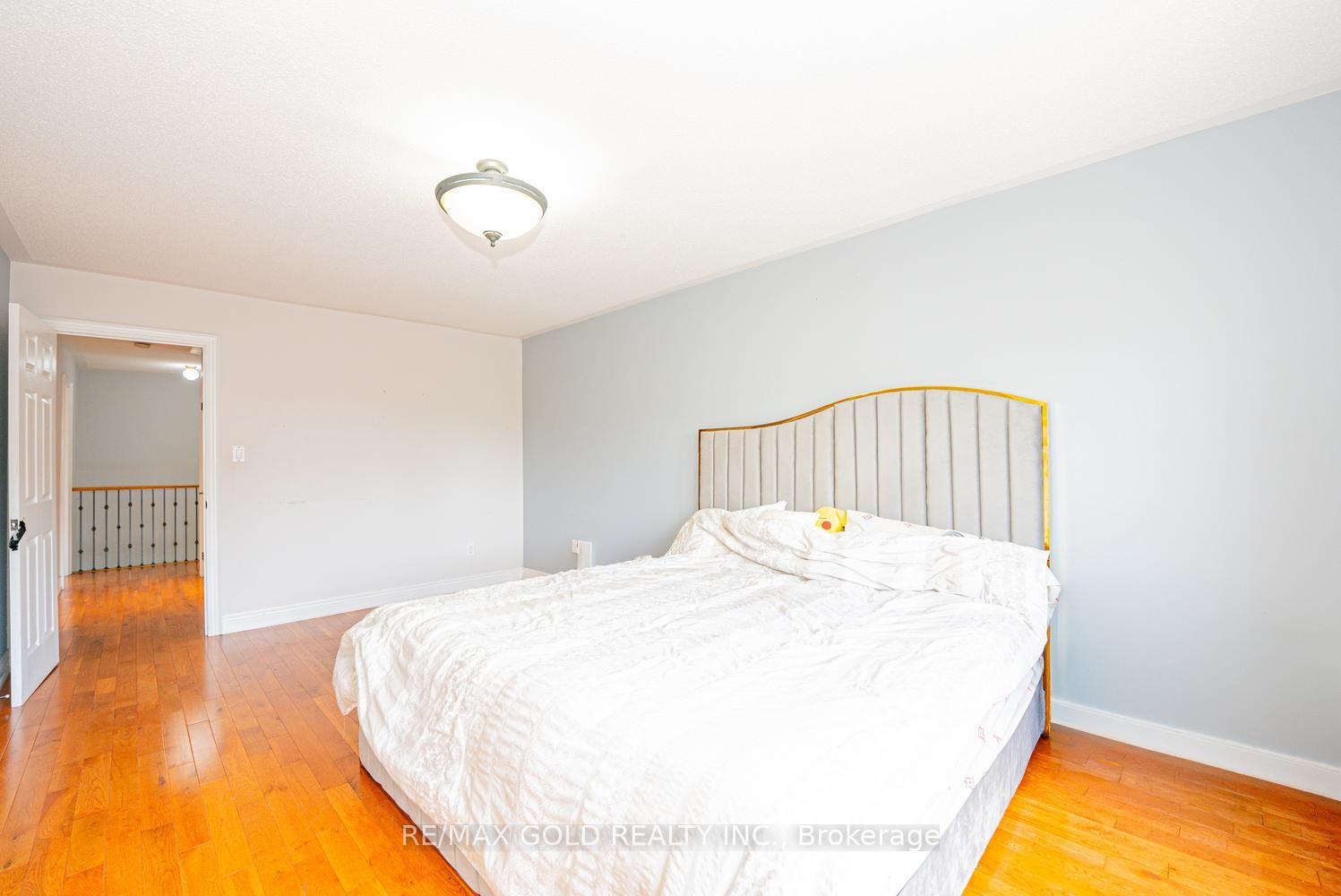Photo 22 of 424 Barber Drive, Halton Hills, Georgetown — HOMEH