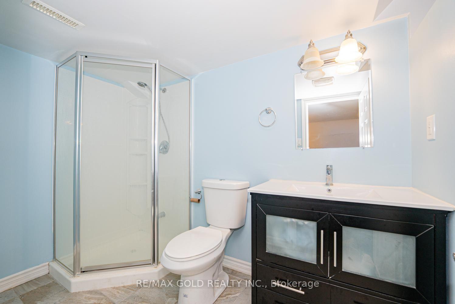 Photo 41 of 424 Barber Drive, Halton Hills, Georgetown — HOMEH