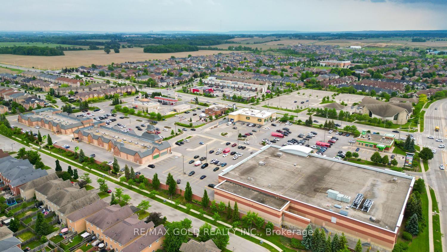 Photo 47 of 424 Barber Drive, Halton Hills, Georgetown — HOMEH