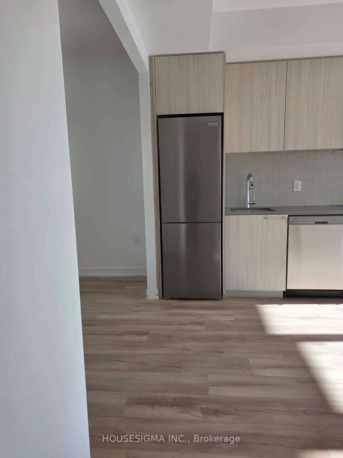 Photo 18 of Unit 608, 7439 Kingston Road E, Scarborough, Rouge — HOMEH