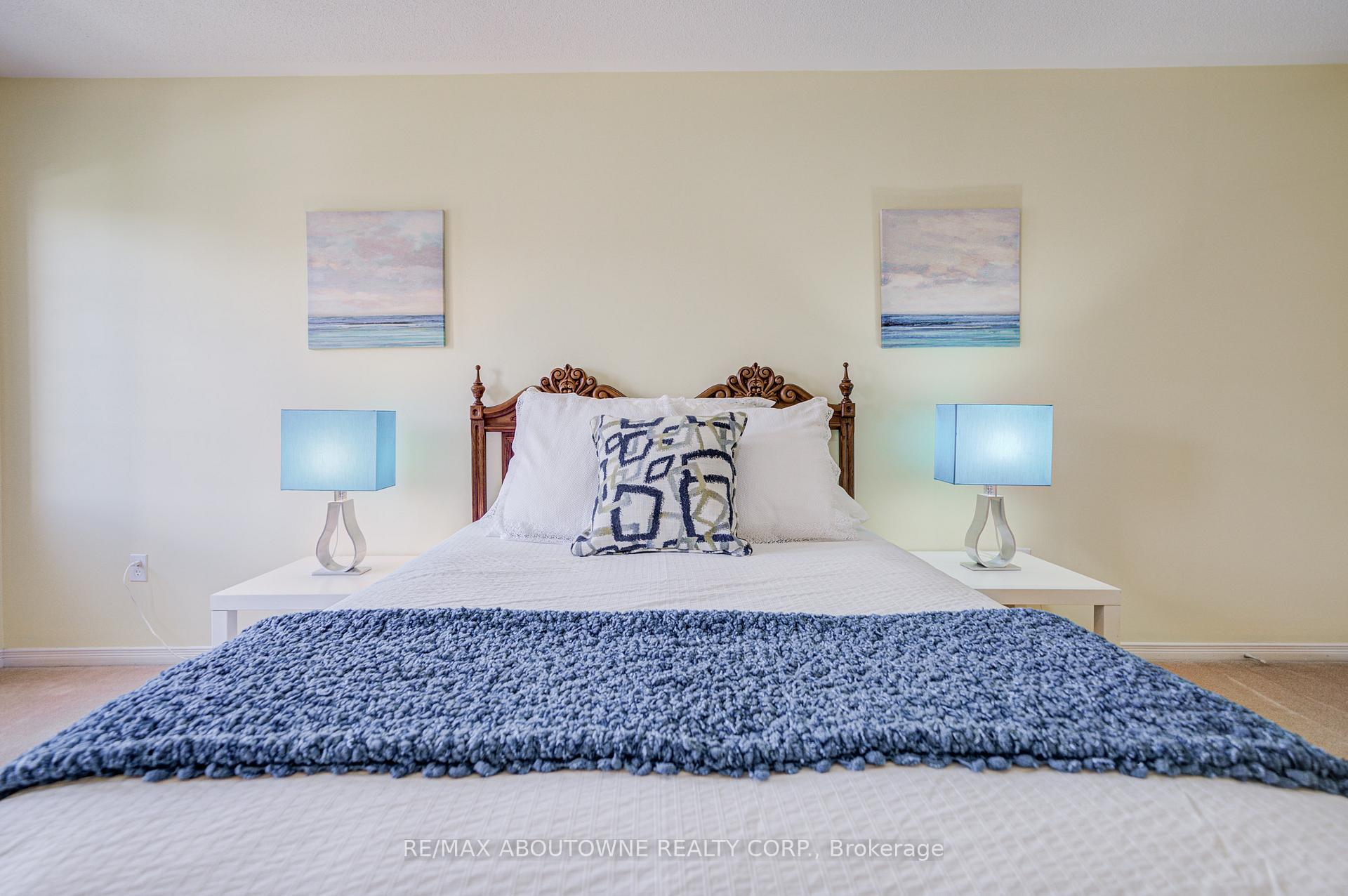 Photo 27 of 5128 Falconcrest Drive, Burlington, Uptown — HOMEH